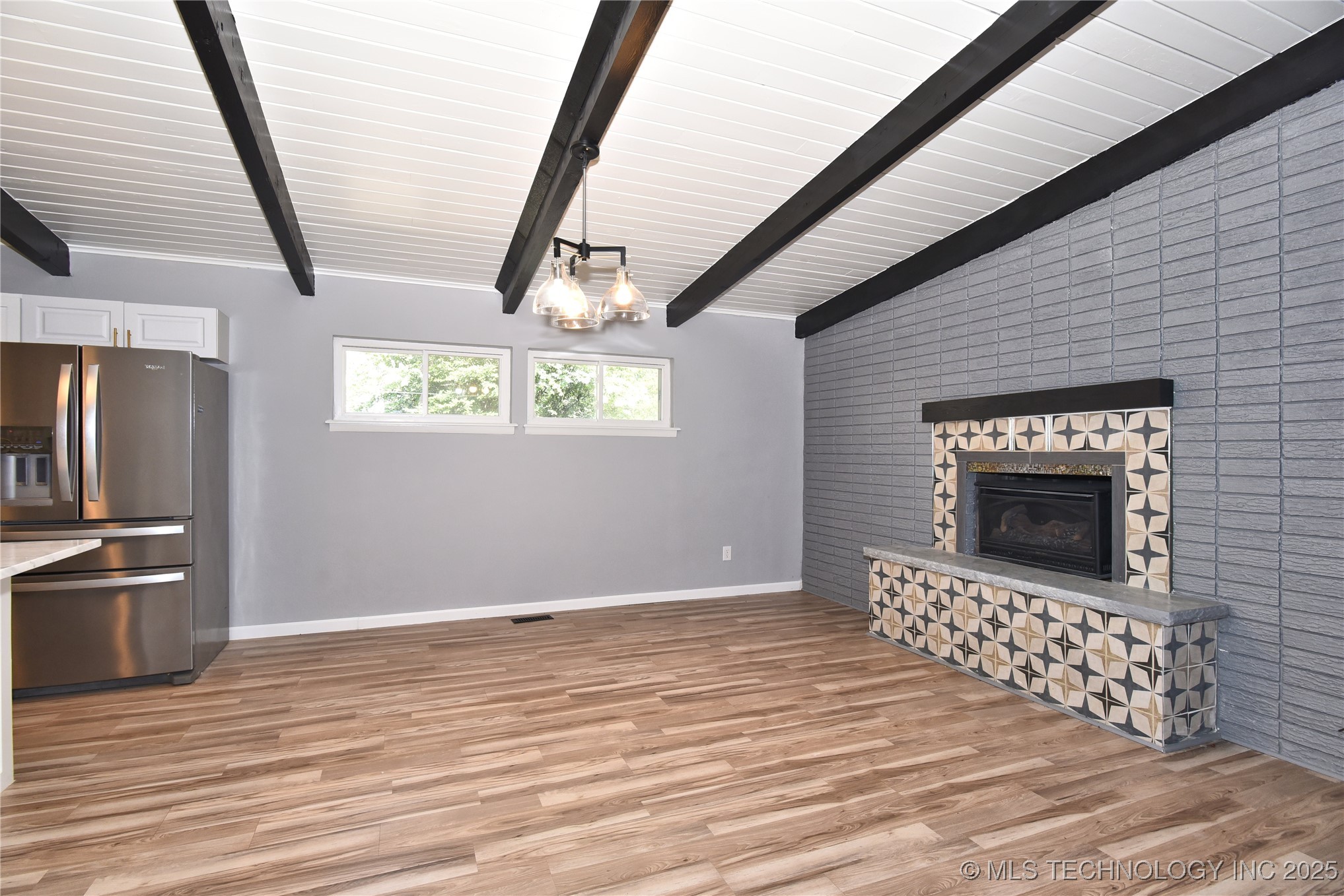 5825 E 36th Street Property Photo 3