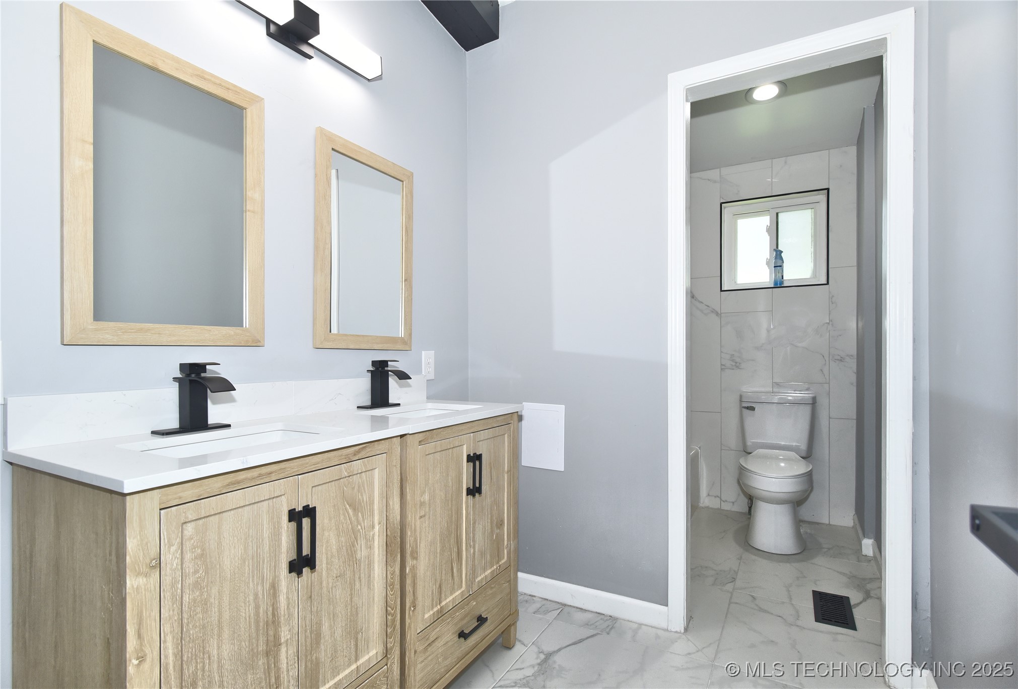 5825 E 36th Street Property Photo 5