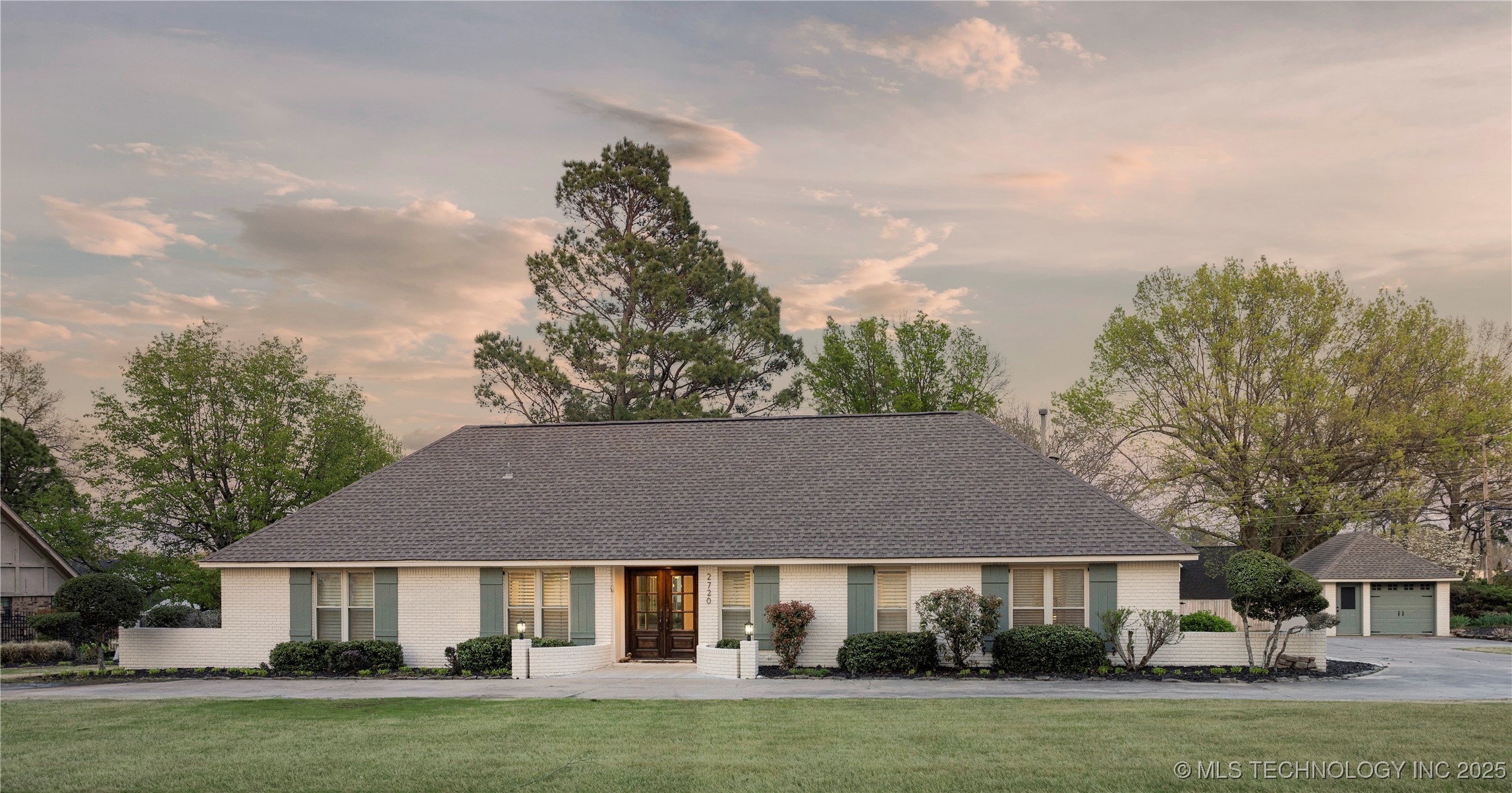 2720 Michael Road Property Photo 1