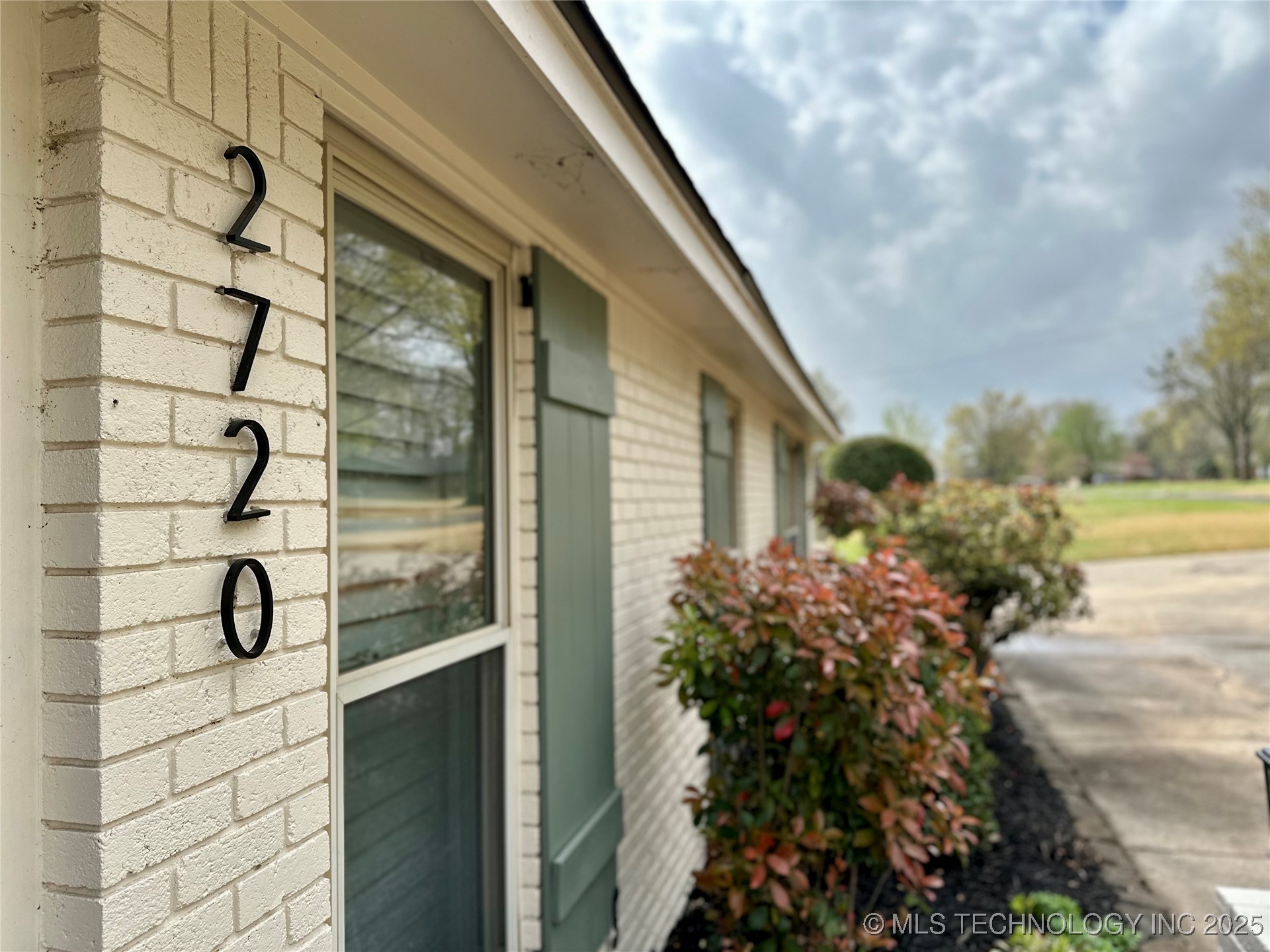 2720 Michael Road Property Photo 3