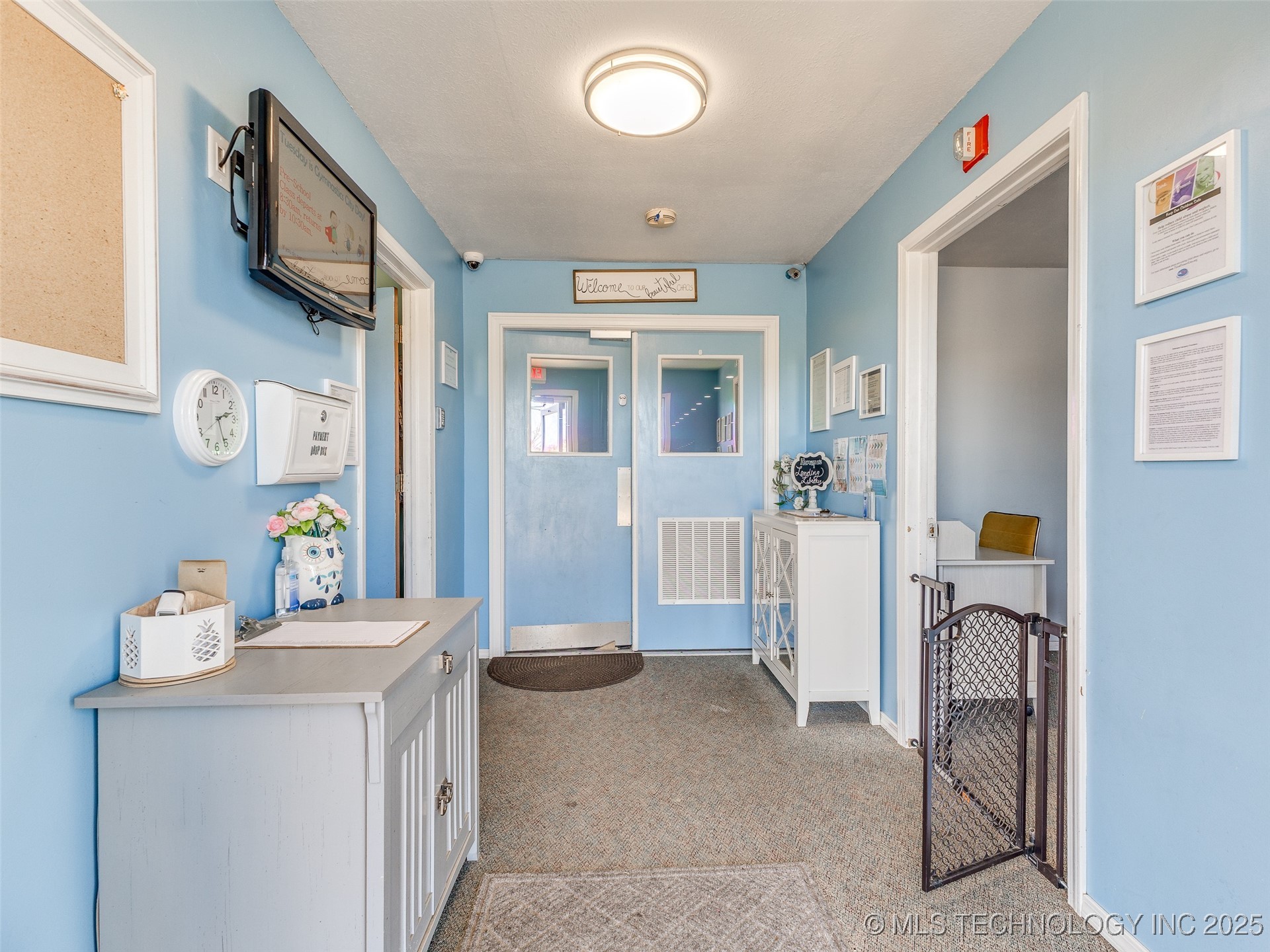 305 S Chickasaw Avenue Property Photo 2