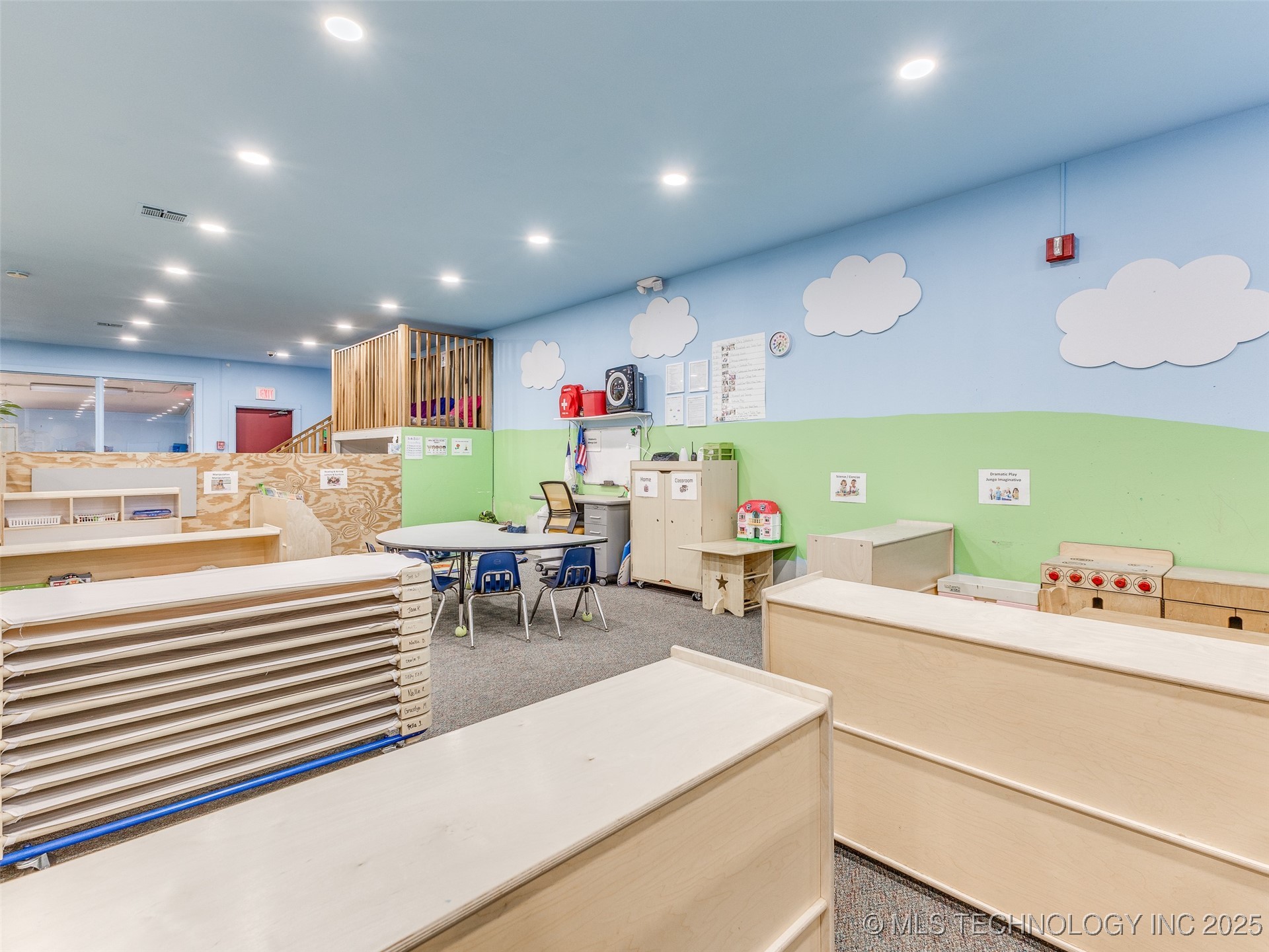 305 S Chickasaw Avenue Property Photo 14