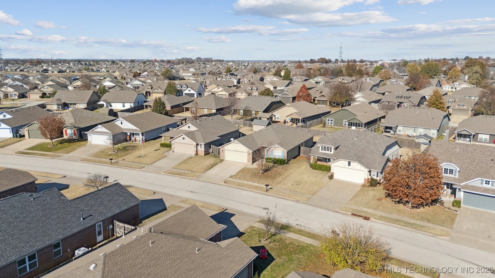 15201 E 109th Place N Property Photo 28