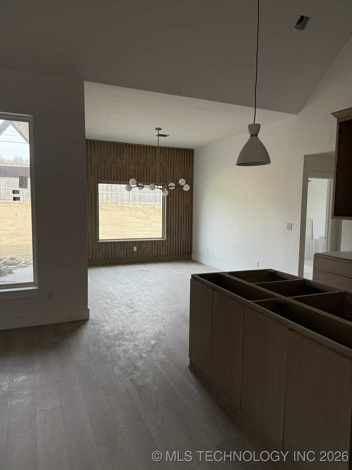 16641 E 41st Place S Property Photo 8