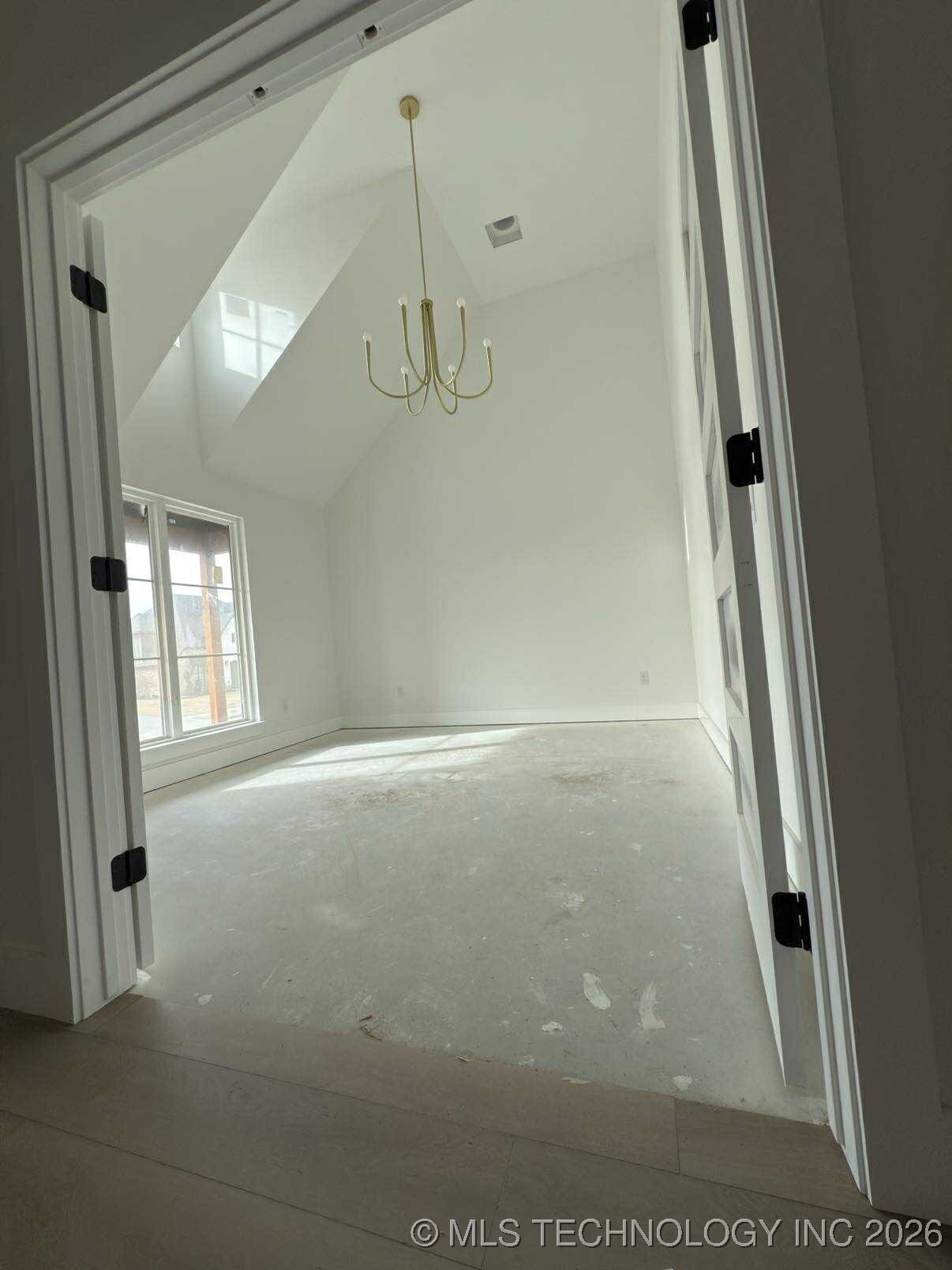 16641 E 41st Place S Property Photo 27