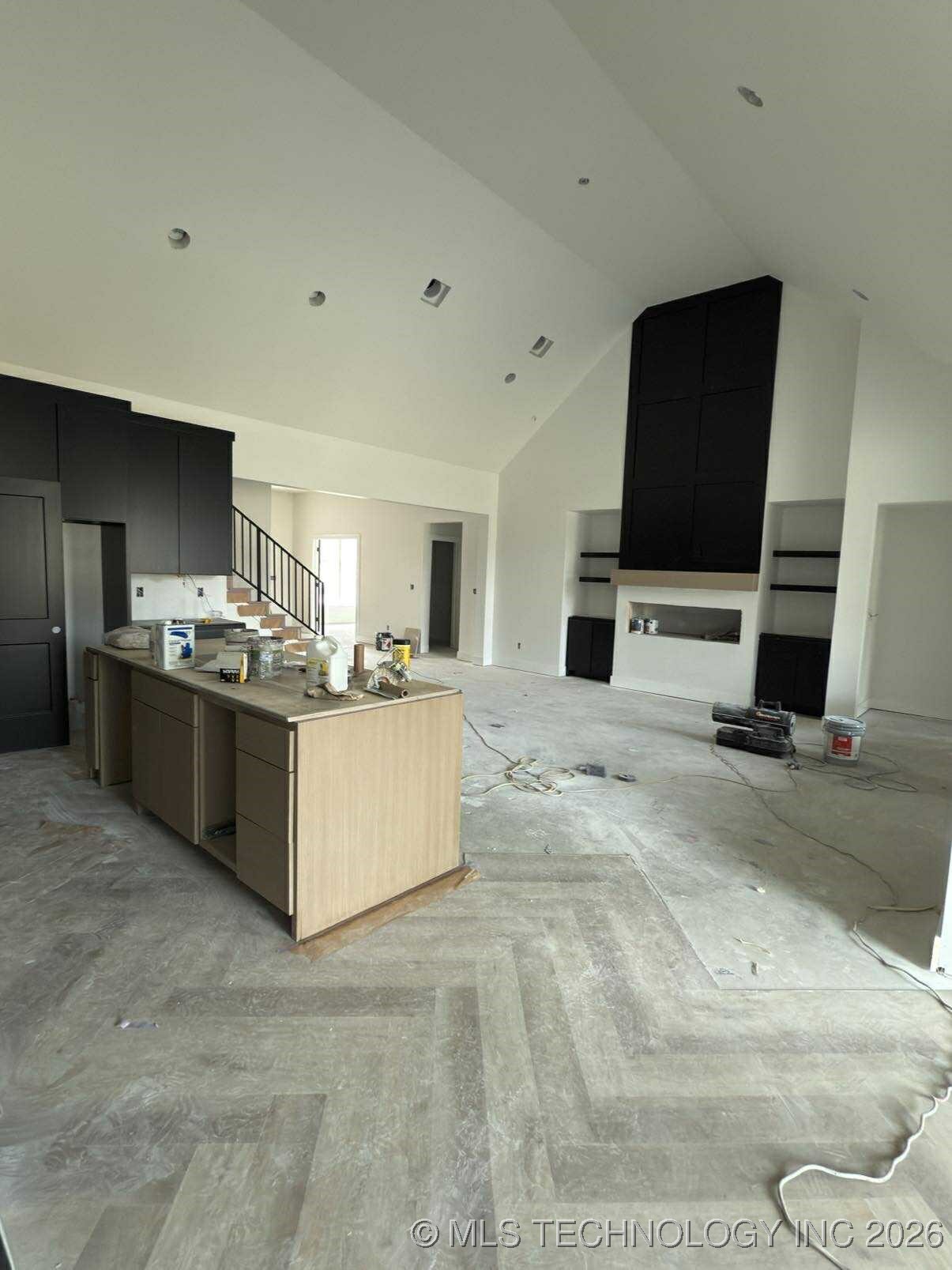 16629 E 41st Place S Property Photo 5