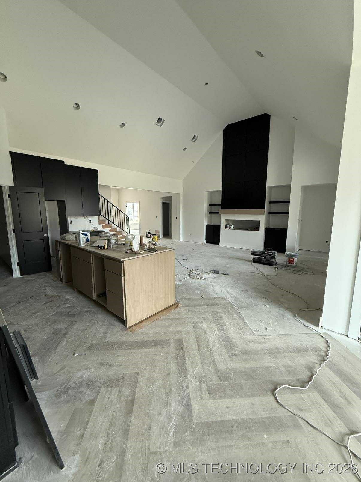 16629 E 41st Place S Property Photo 6