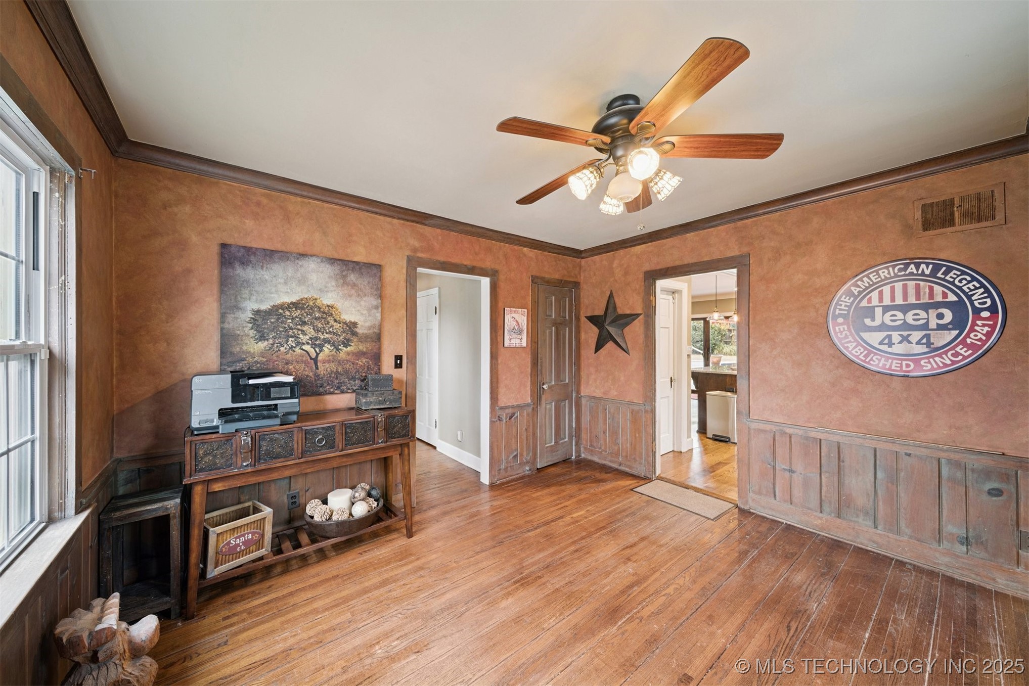 2720 E 22nd Street Property Photo 11