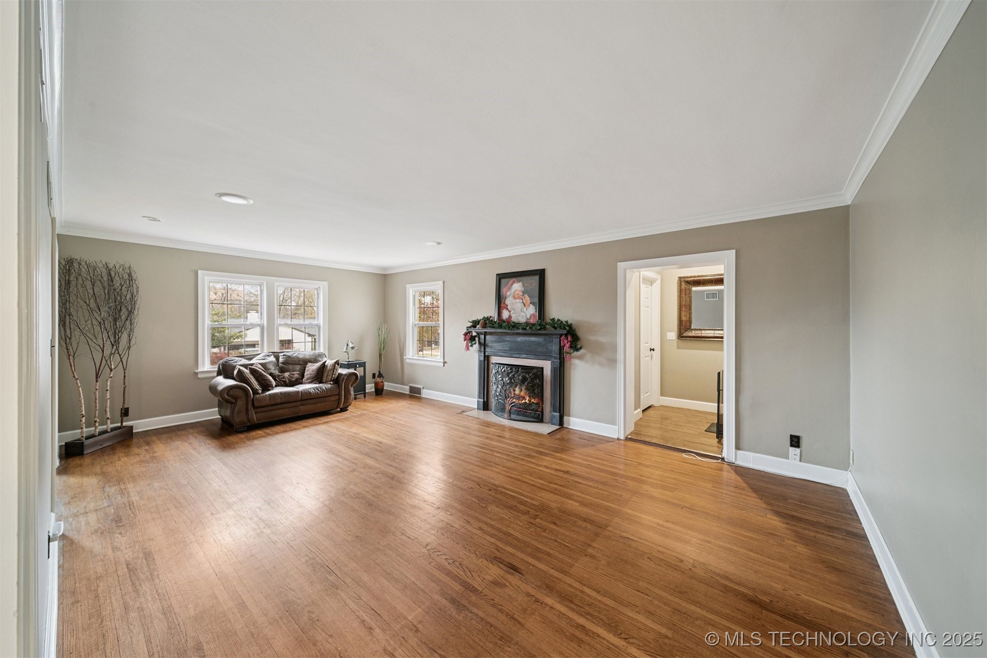 2720 E 22nd Street Property Photo 17