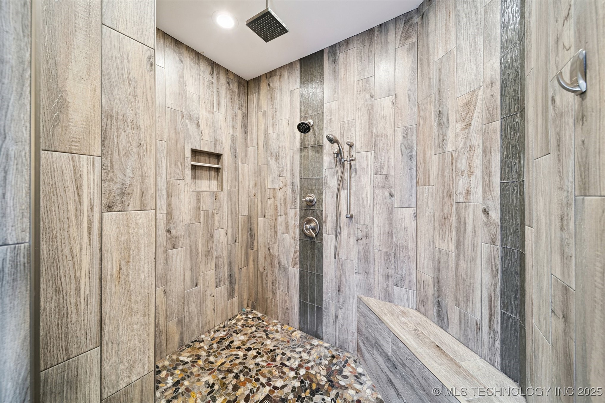 2720 E 22nd Street Property Photo 25