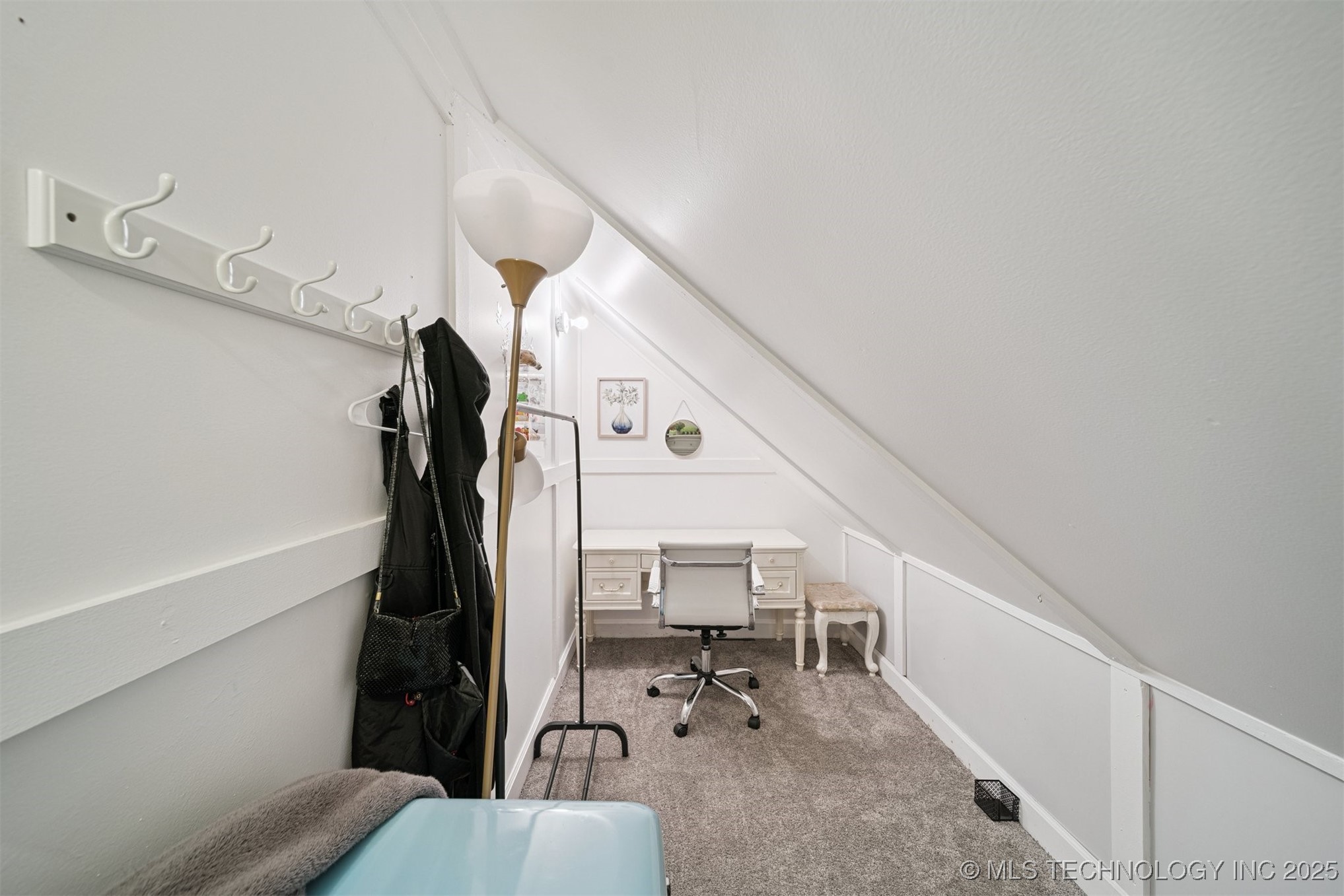 2720 E 22nd Street Property Photo 35