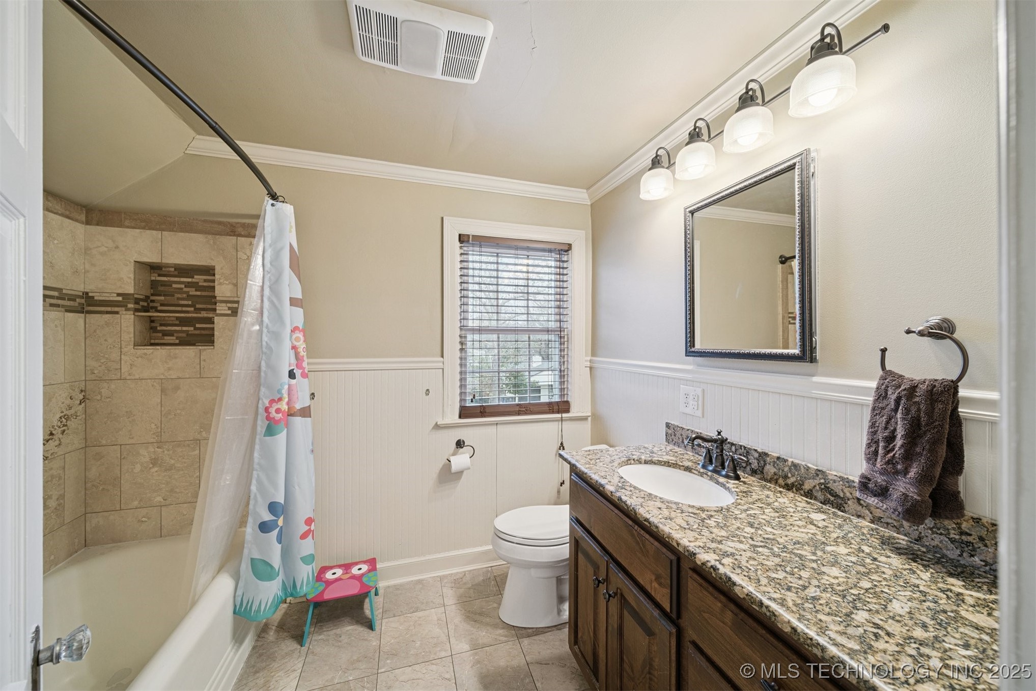 2720 E 22nd Street Property Photo 36