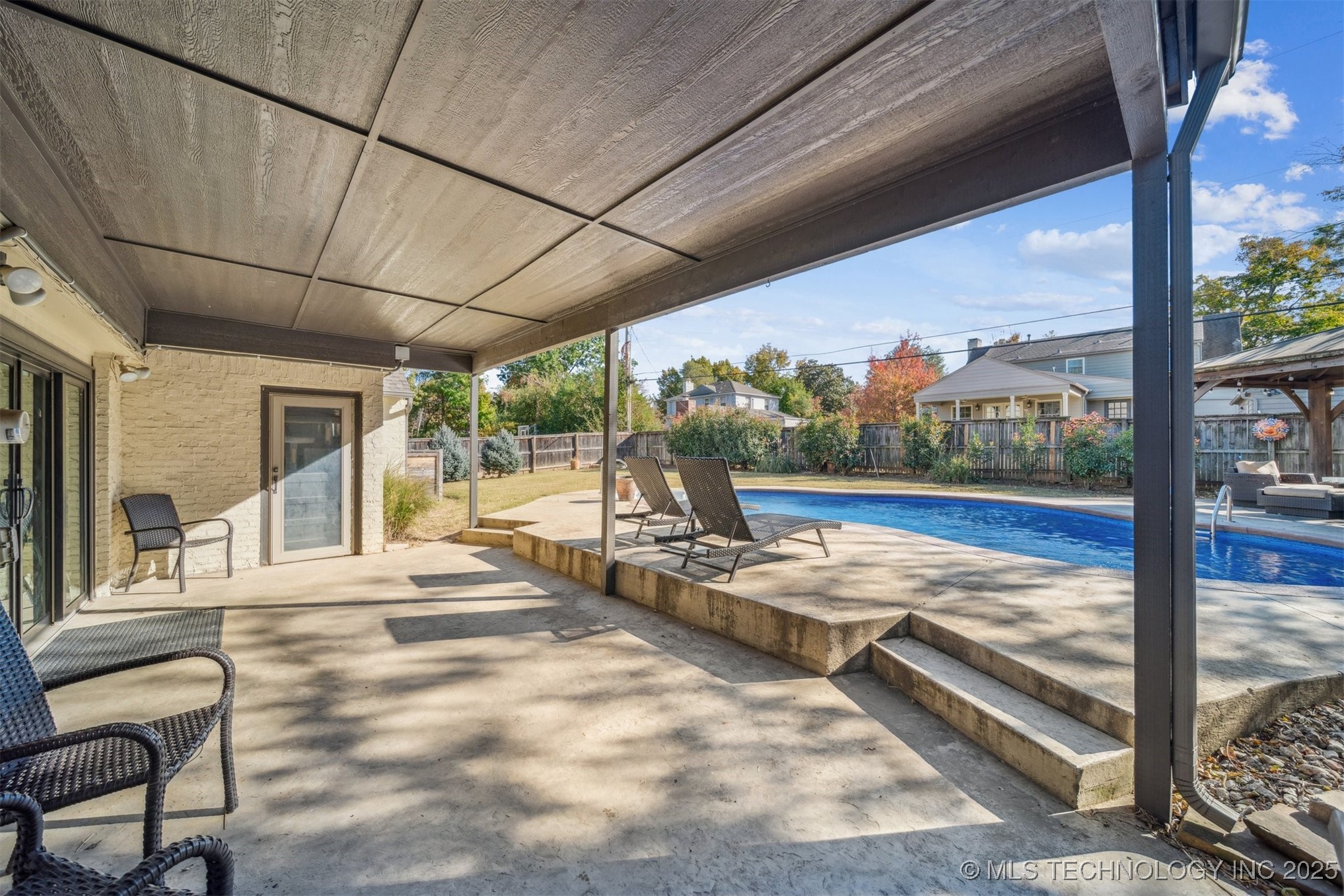 2720 E 22nd Street Property Photo 40