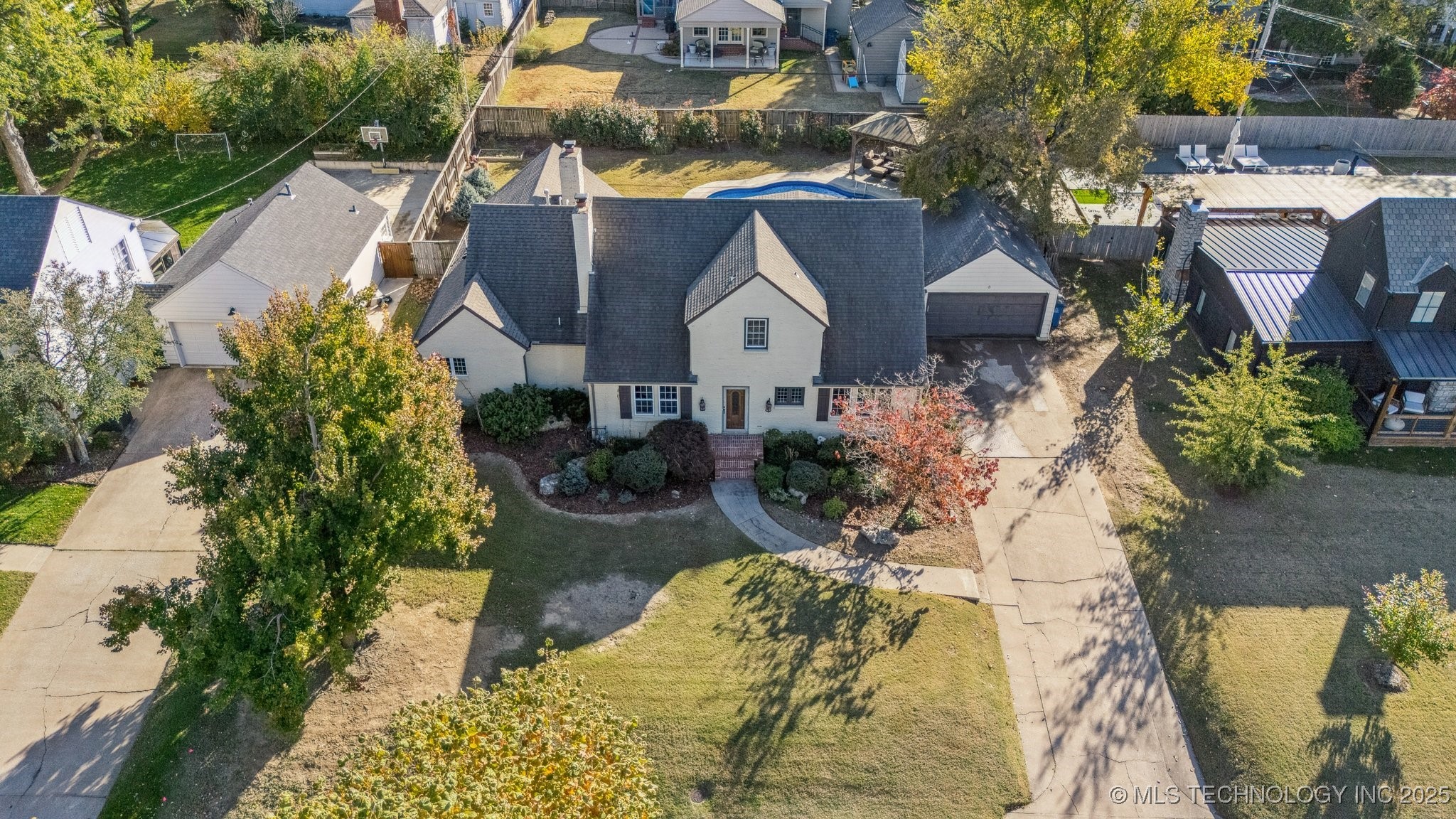 2720 E 22nd Street Property Photo 45