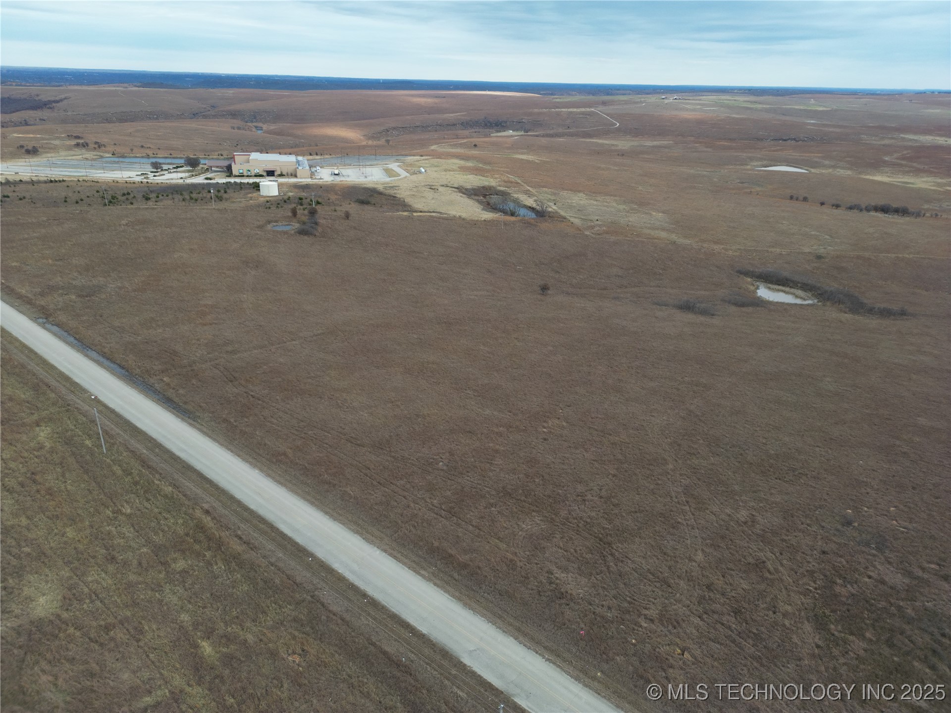 0001 2145 Road Property Photo 2