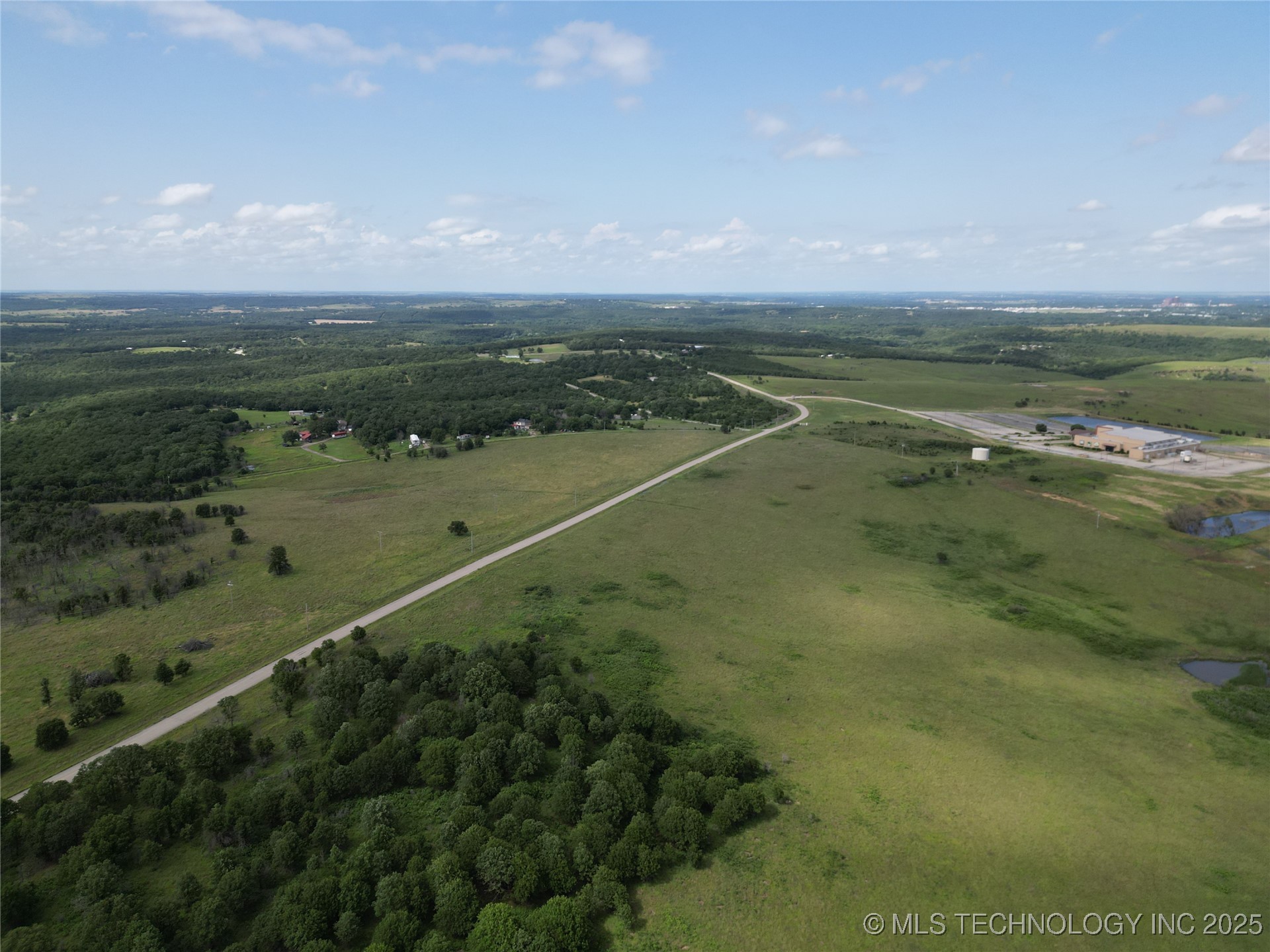 0001 2145 Road Property Photo 4