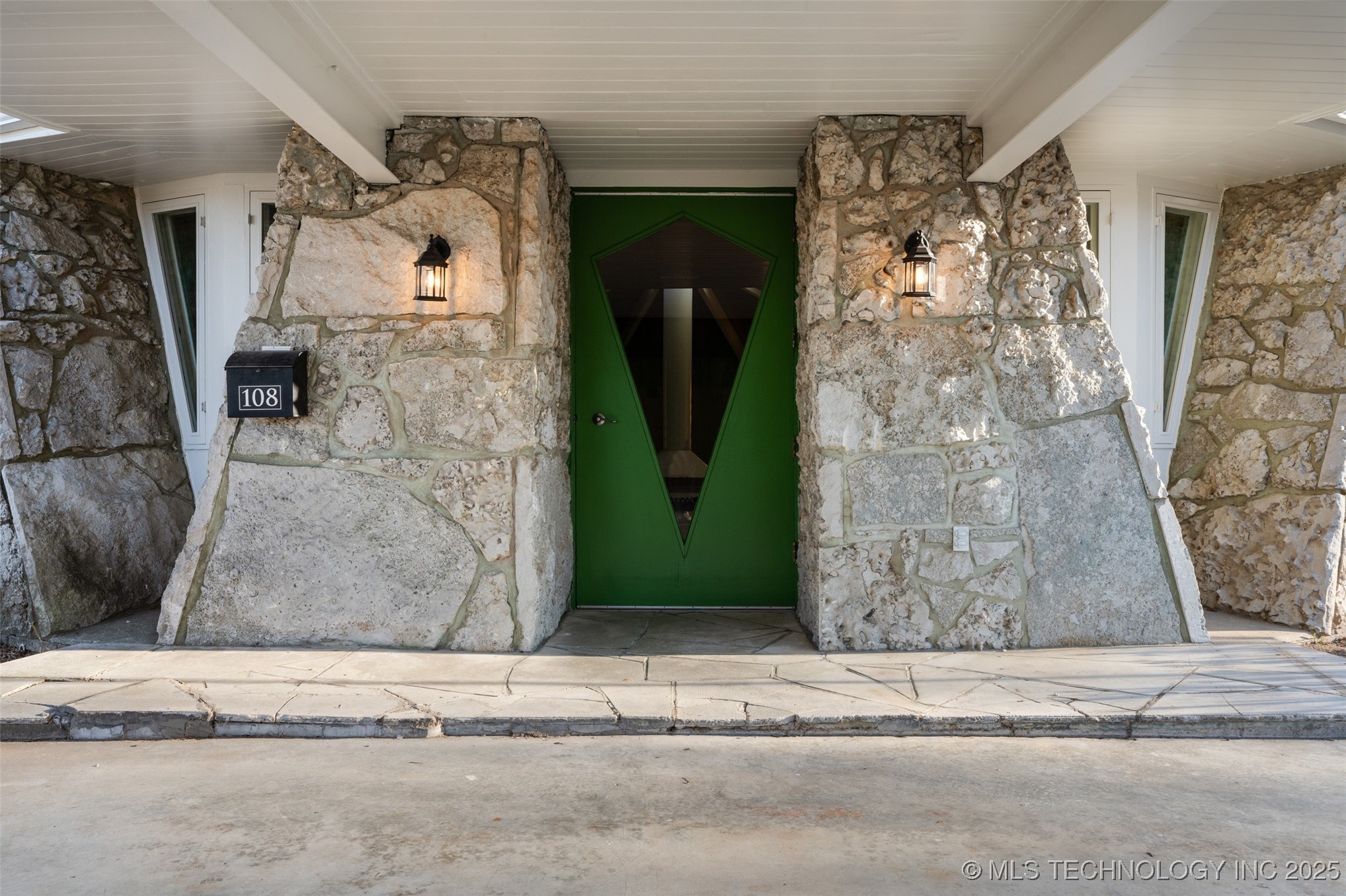 108 Fairmont Road Property Photo 2