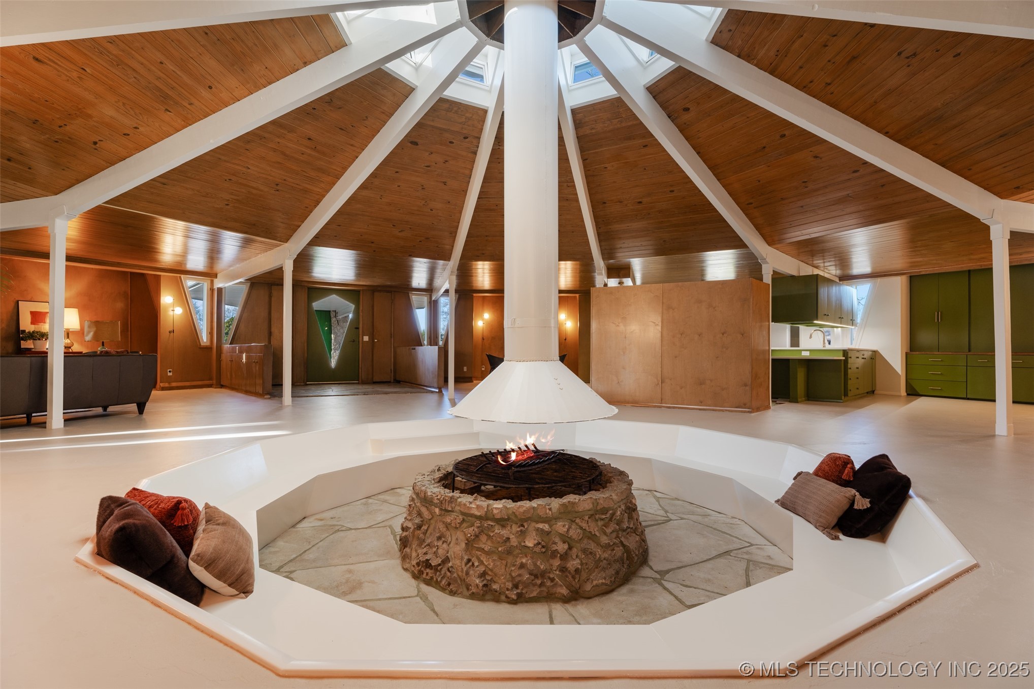 108 Fairmont Road Property Photo 5