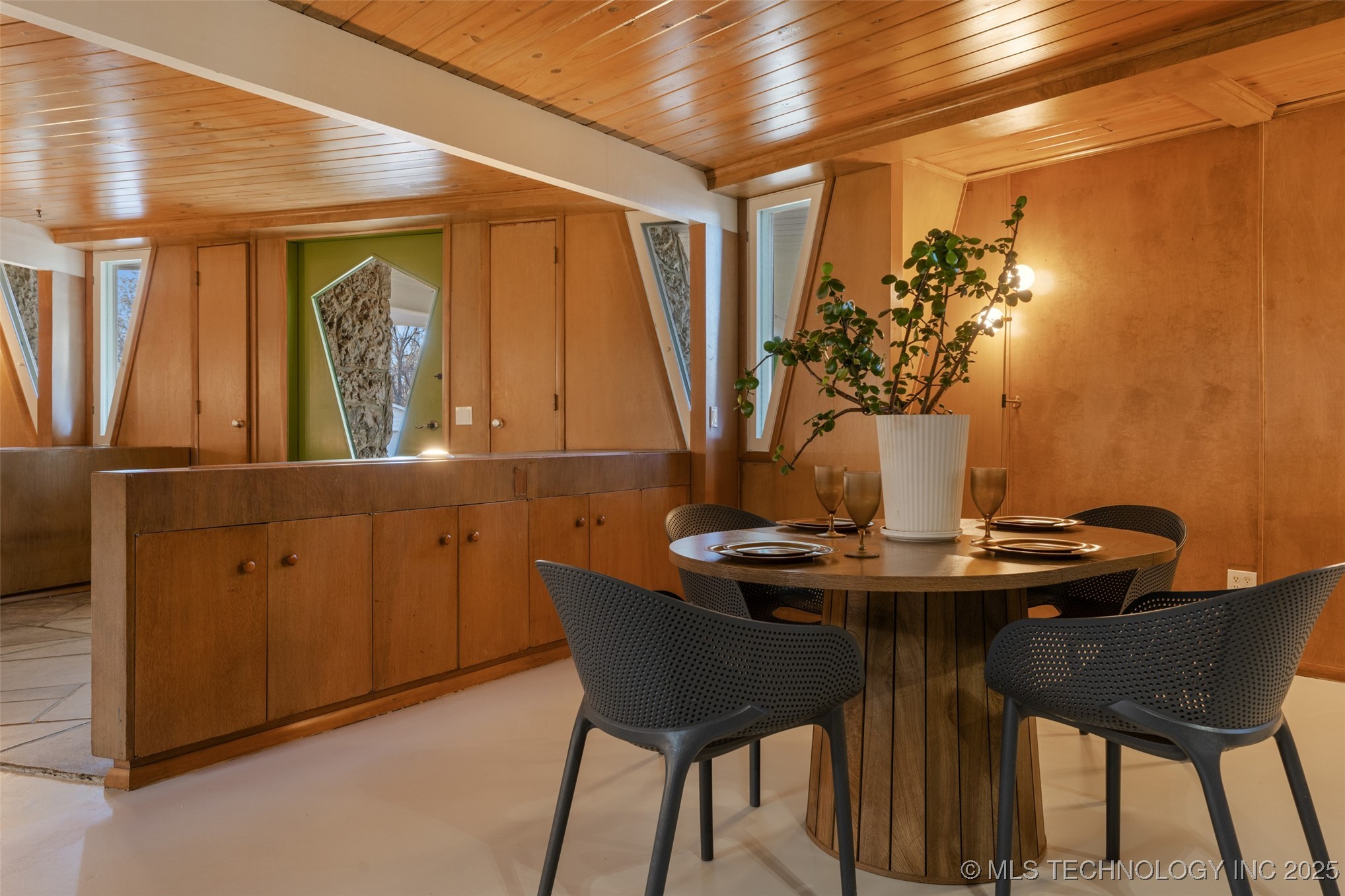 108 Fairmont Road Property Photo 7