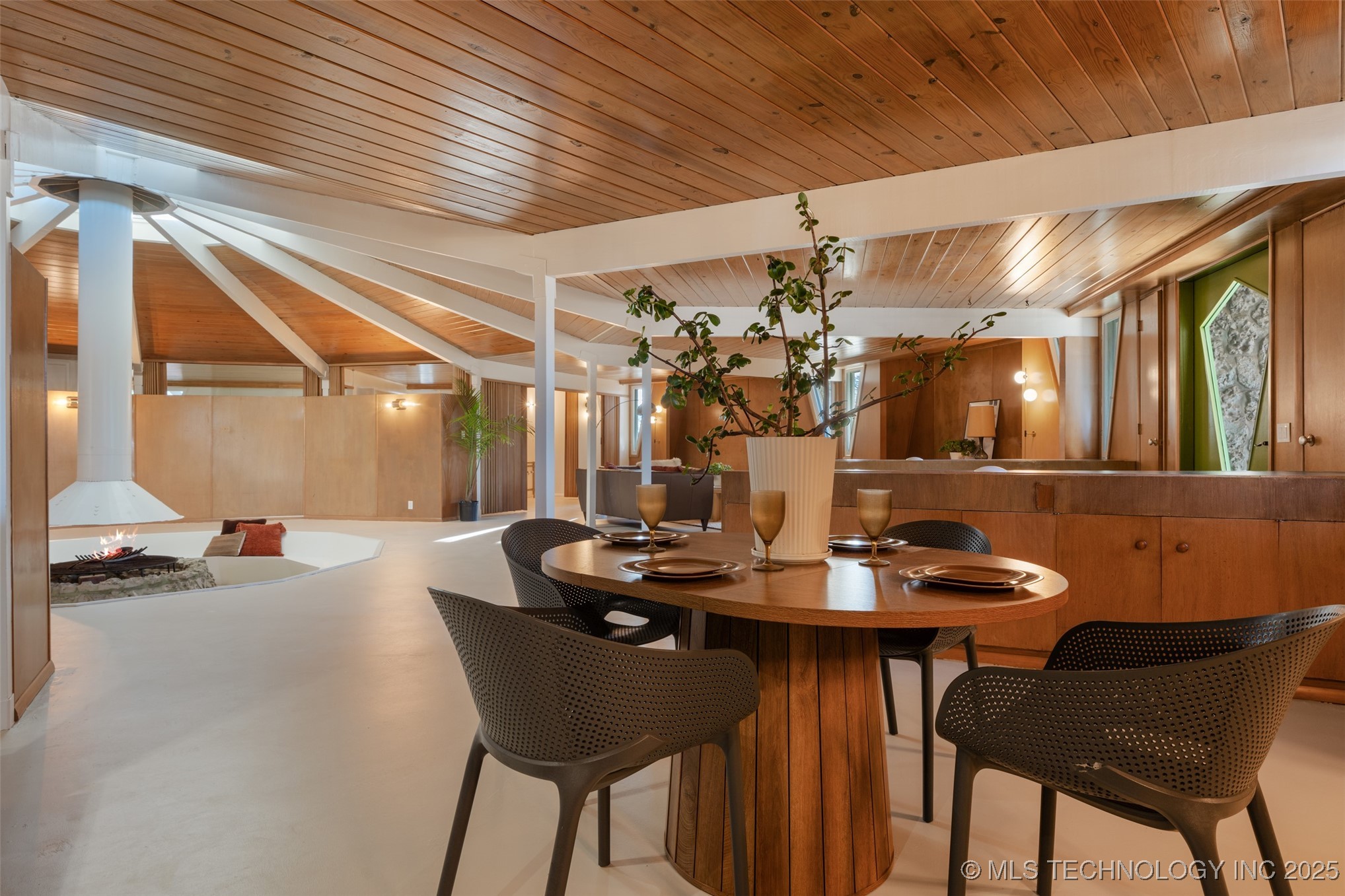 108 Fairmont Road Property Photo 8