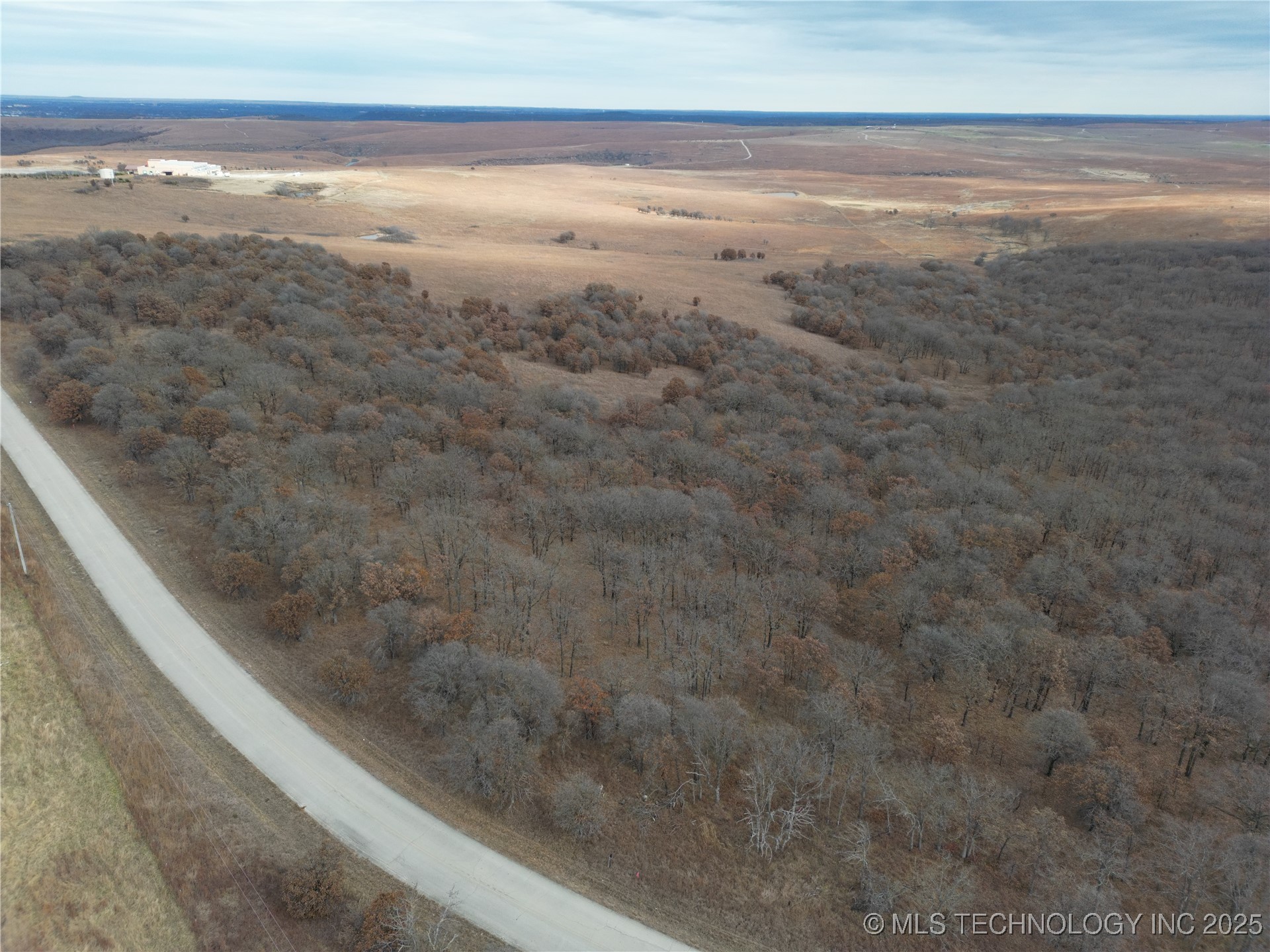 0004 County Road 2145 Property Photo 4