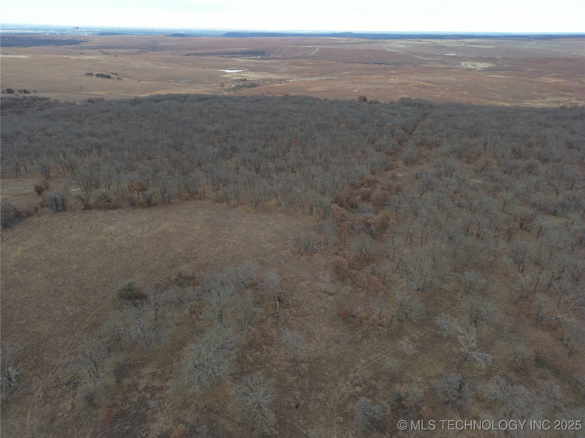 0009 County Road 2145 Property Photo 6