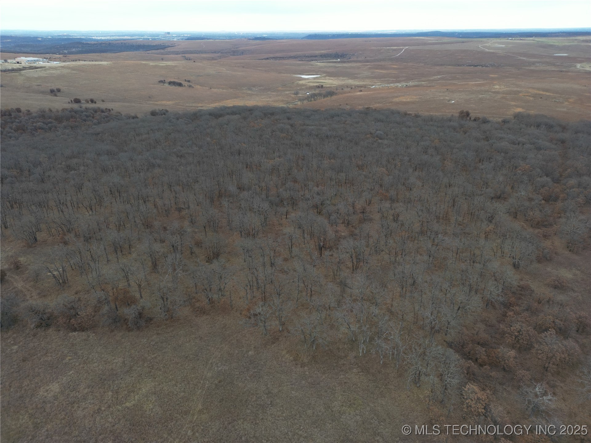 0009 County Road 2145 Property Photo 7