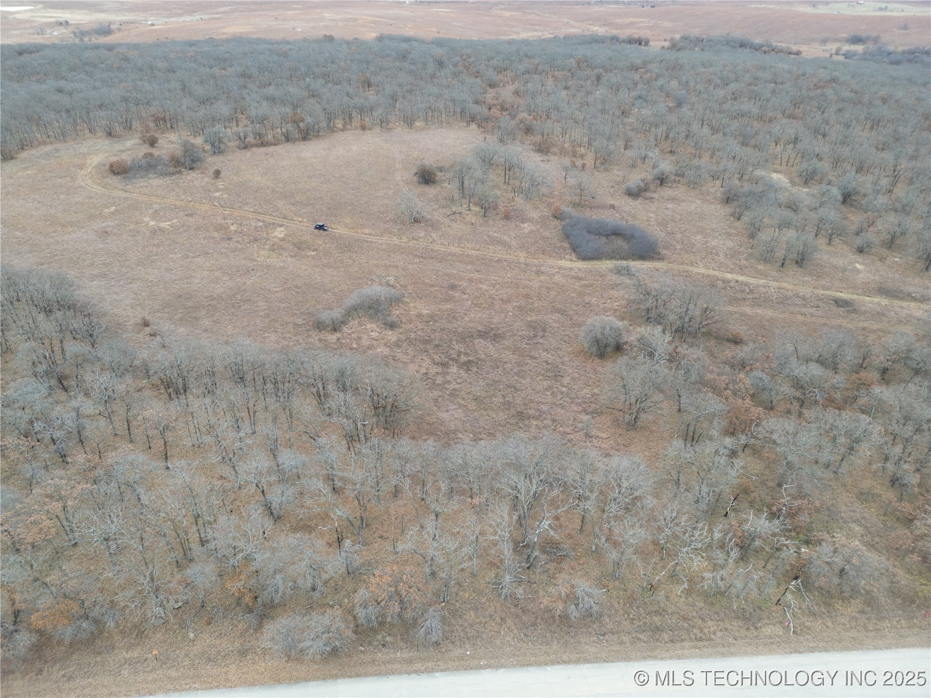 0009 County Road 2145 Property Photo 8