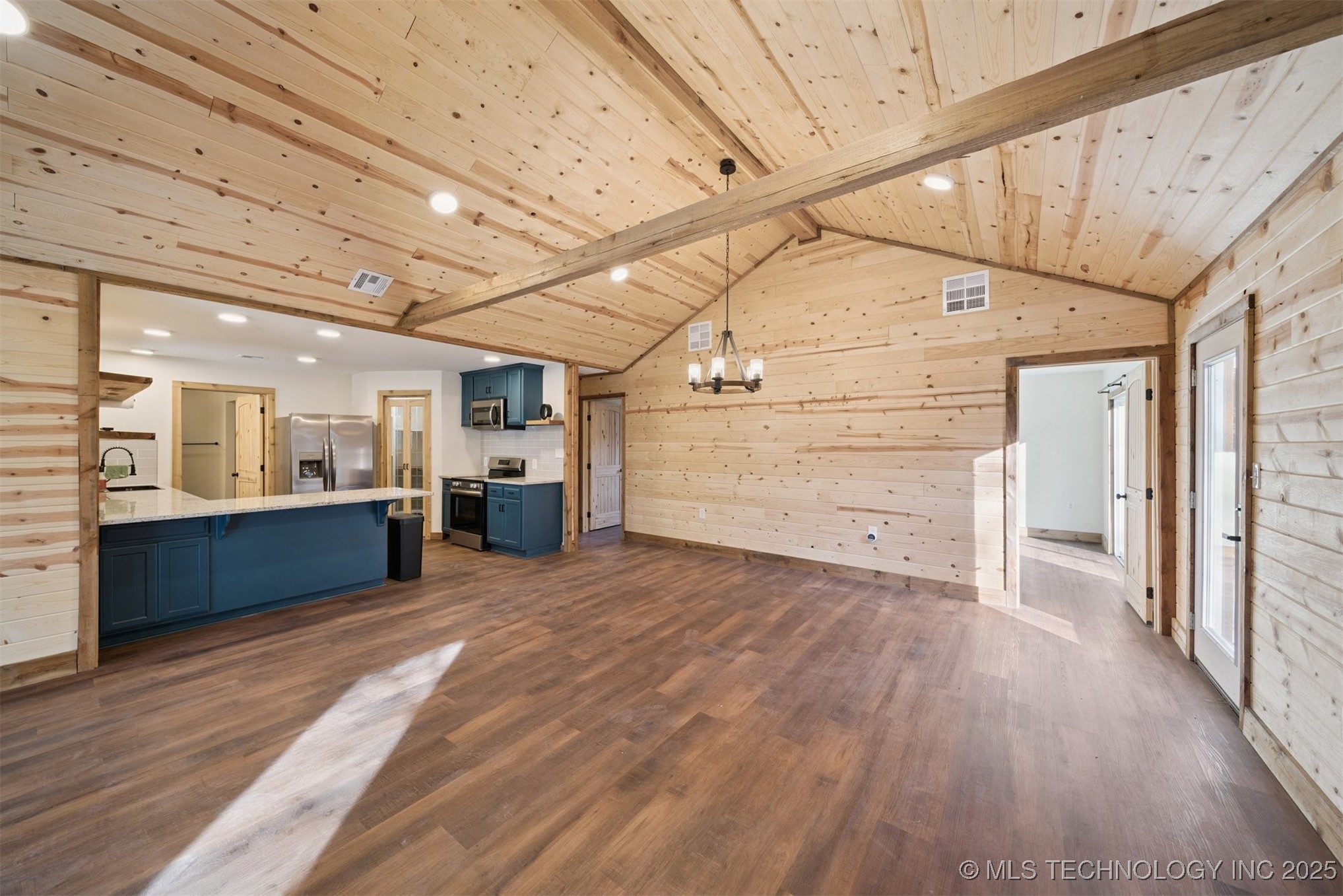 38111 S 4417 Road Property Photo 9