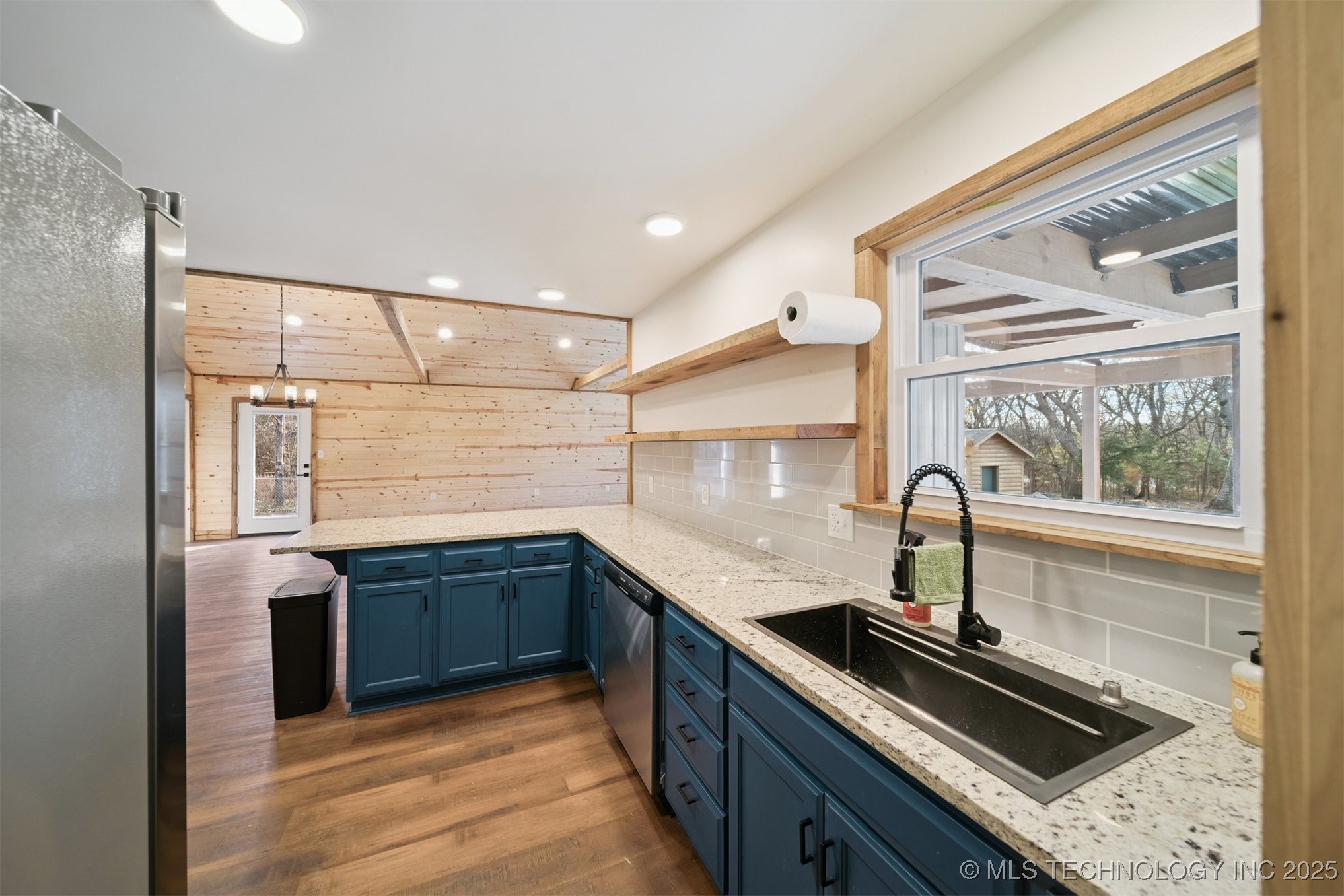 38111 S 4417 Road Property Photo 17