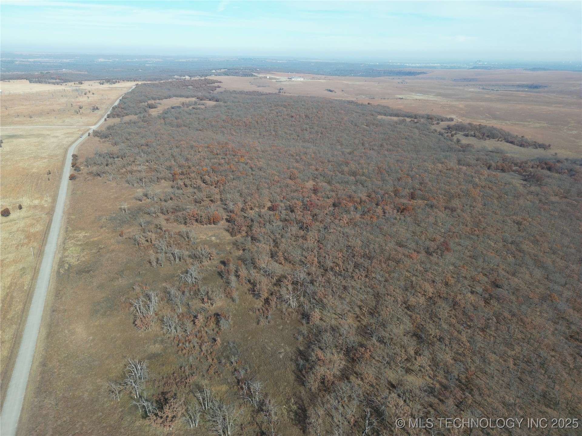 0012 County Road 2145 Property Photo 3
