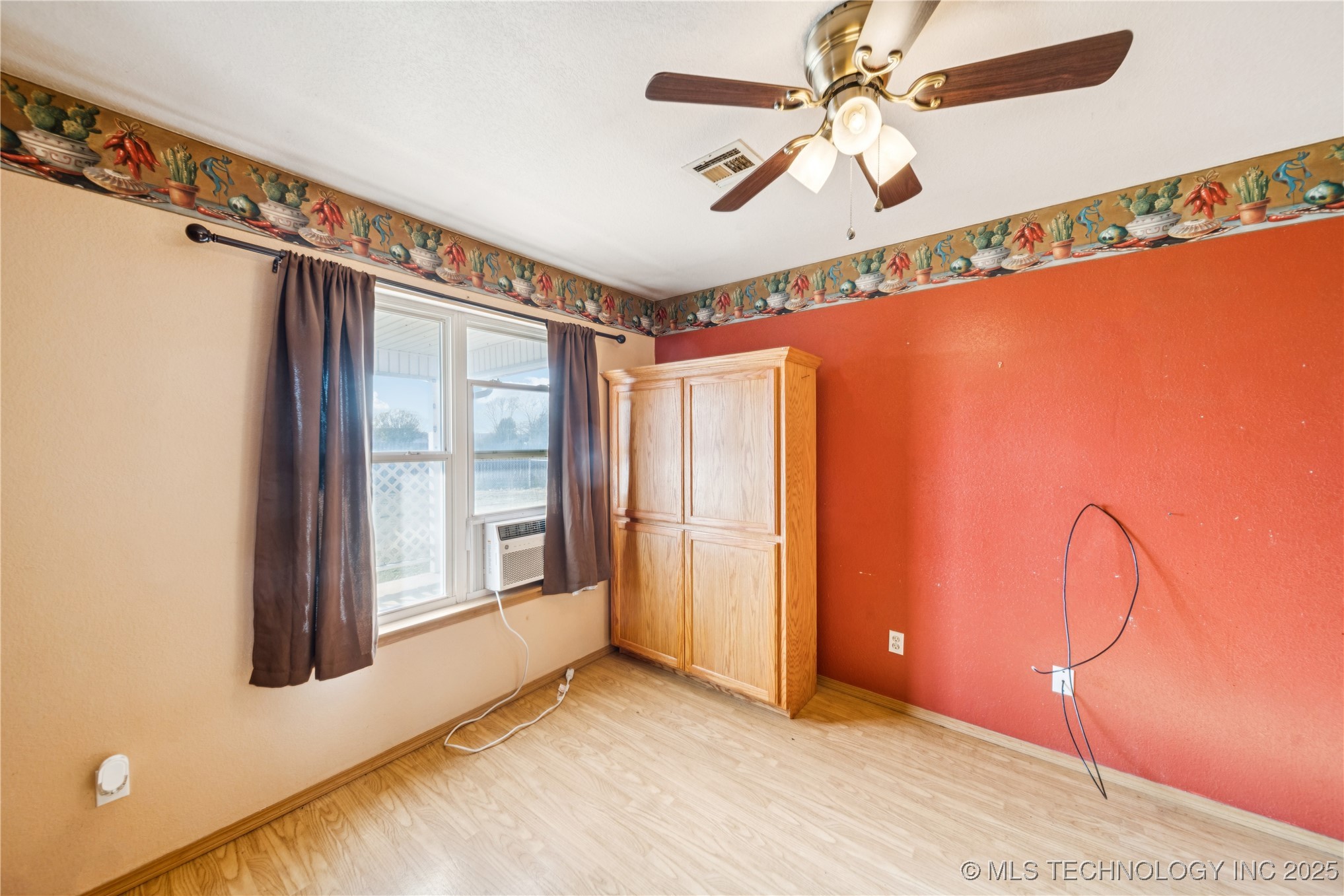 9462 Yorkshire Avenue Property Photo 15