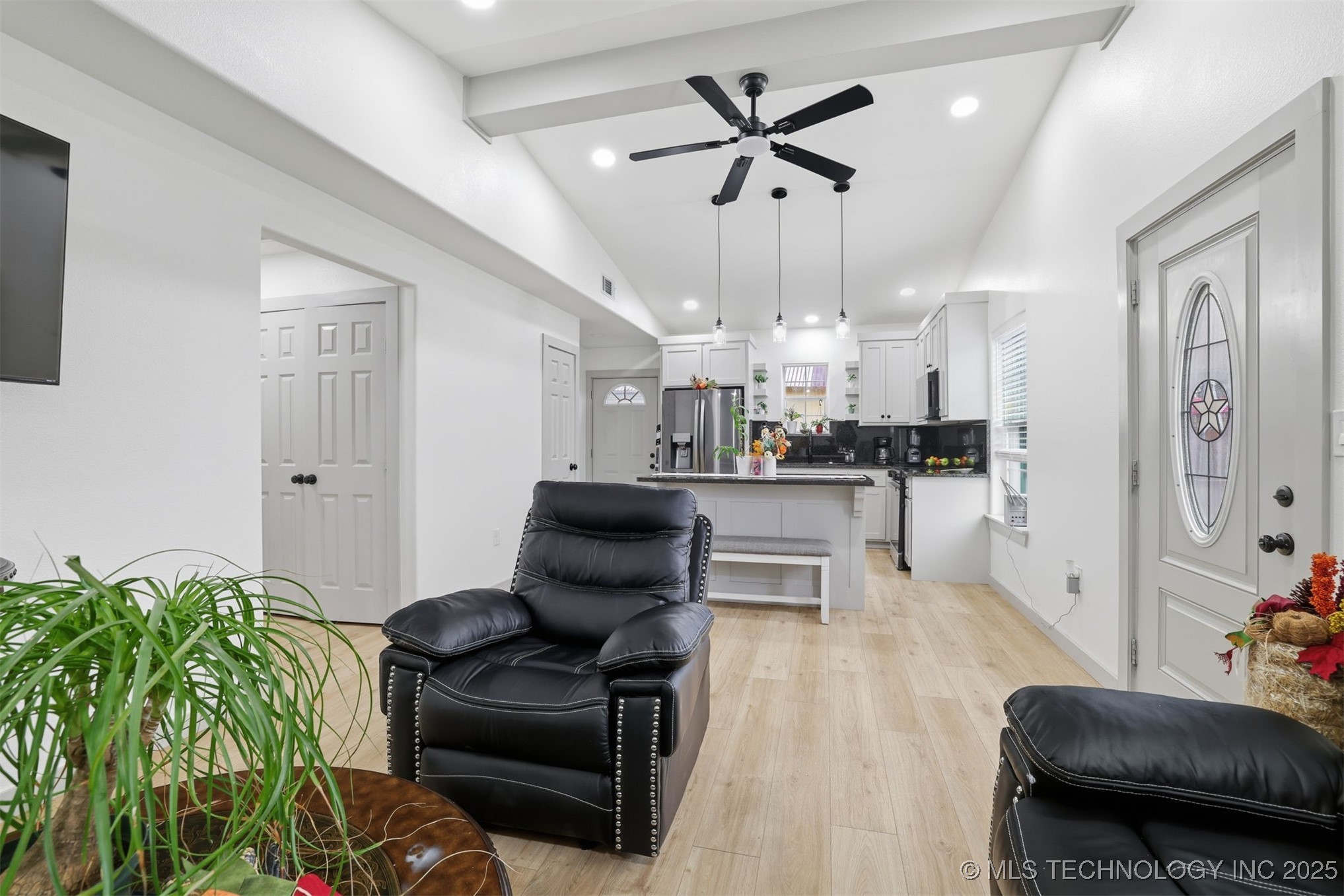 312 Godfrey Avenue Property Photo 4