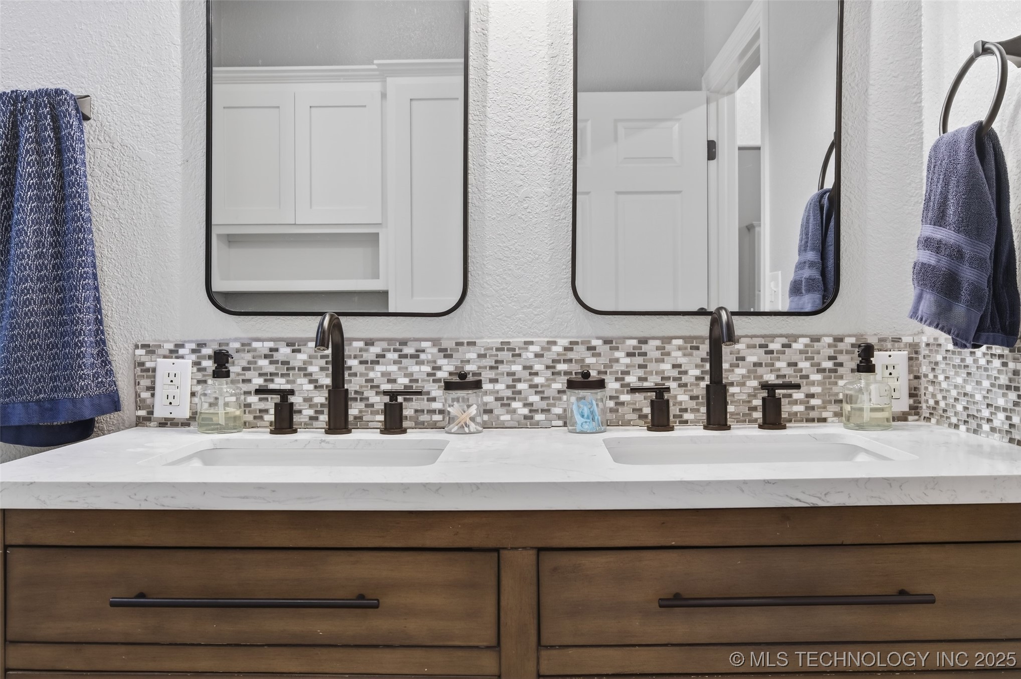 29719 E 770 Road Property Photo 18