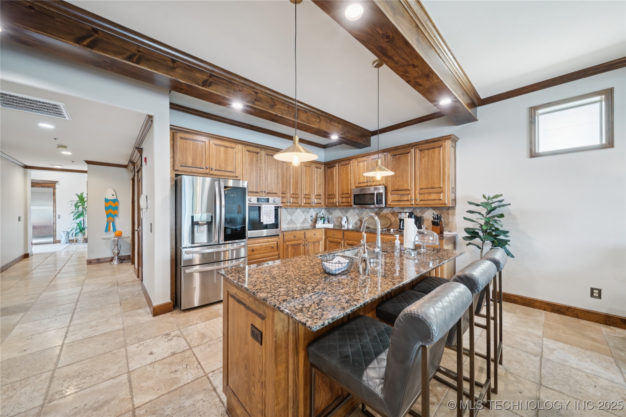 57425 E Highway 125 Highway 20432024 Property Photo 8