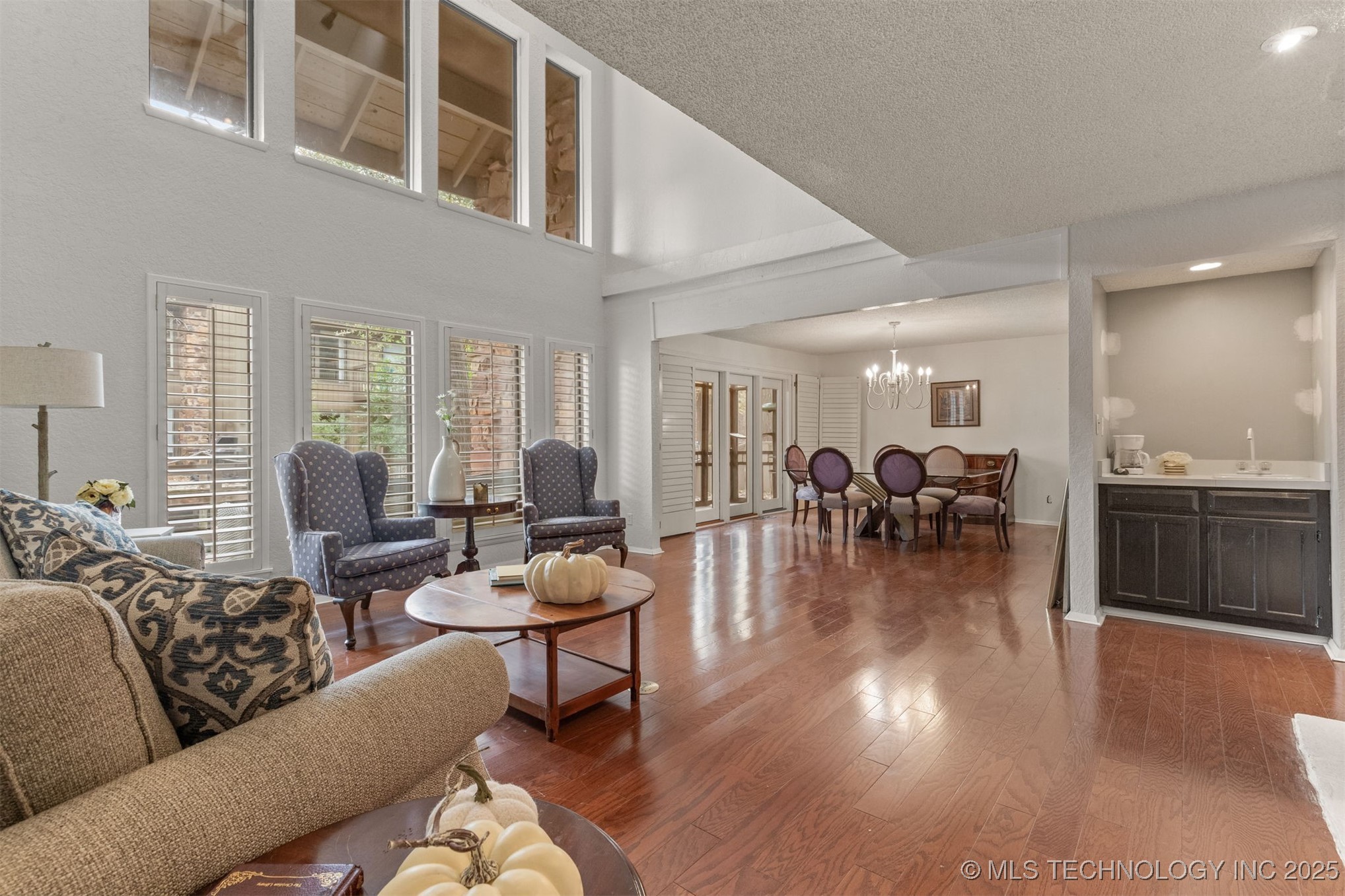 6013 S Atlanta Avenue 2 Property Photo 24