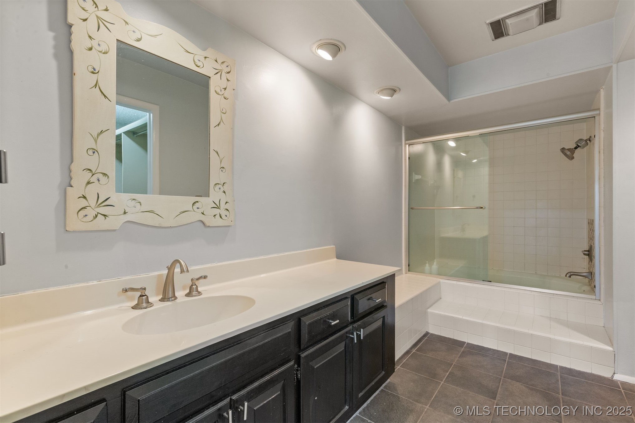 6013 S Atlanta Avenue 2 Property Photo 30