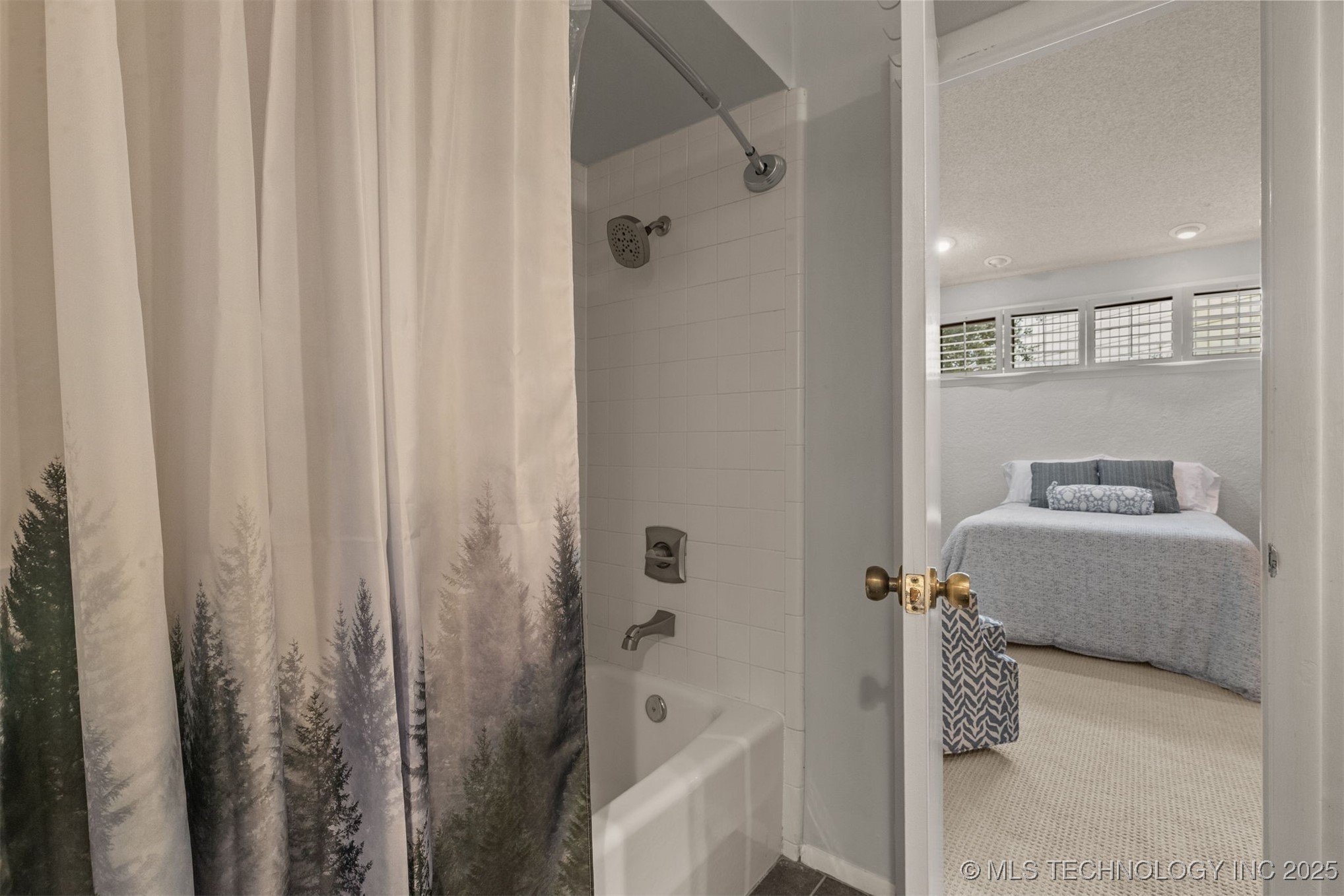 6013 S Atlanta Avenue 2 Property Photo 37