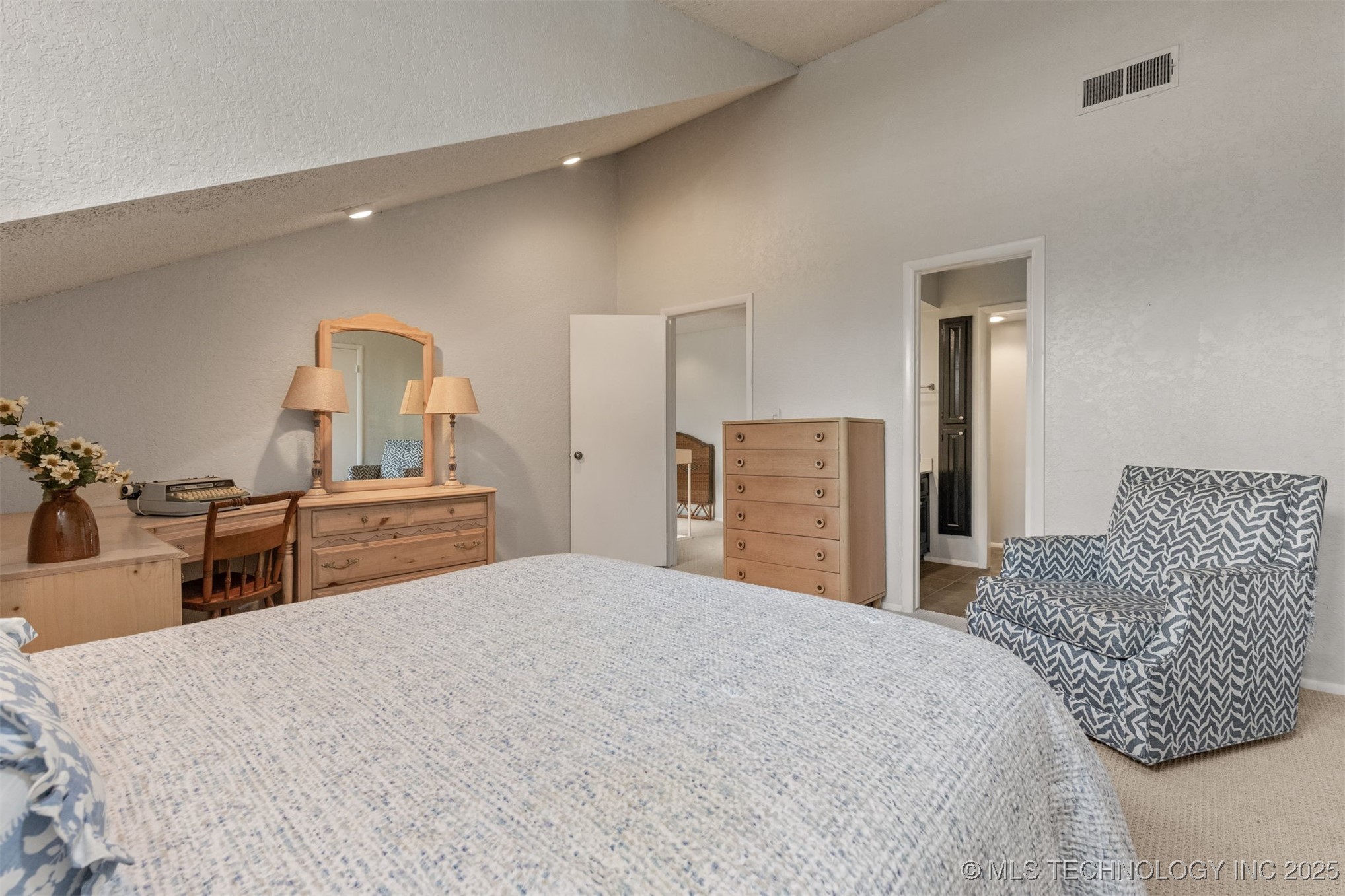 6013 S Atlanta Avenue 2 Property Photo 39