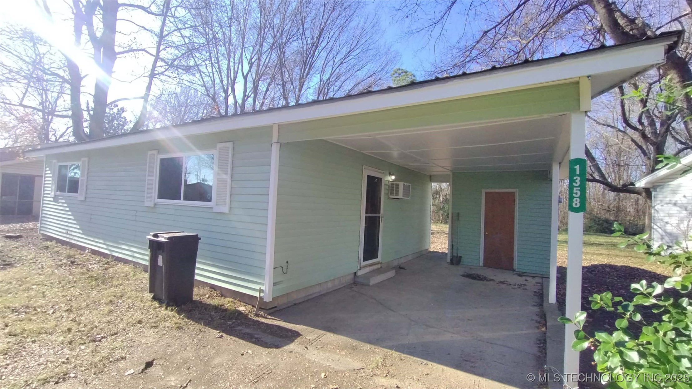 1358 Shady Lane Property Photo 21