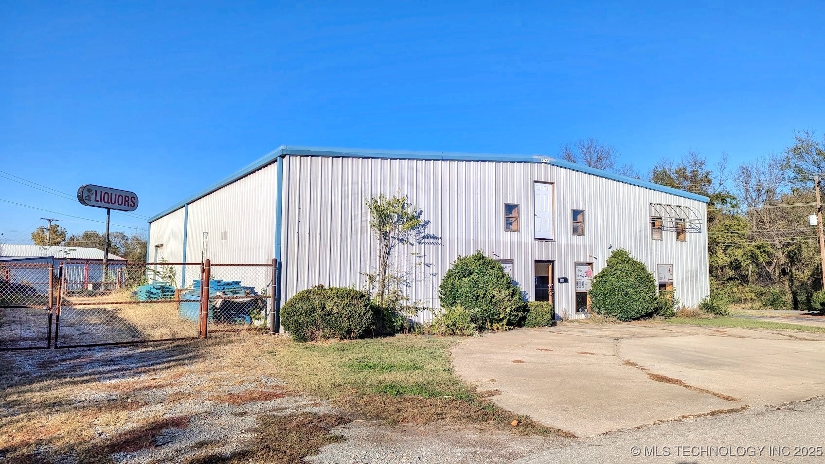 1598 Park Hill Road Property Photo 3