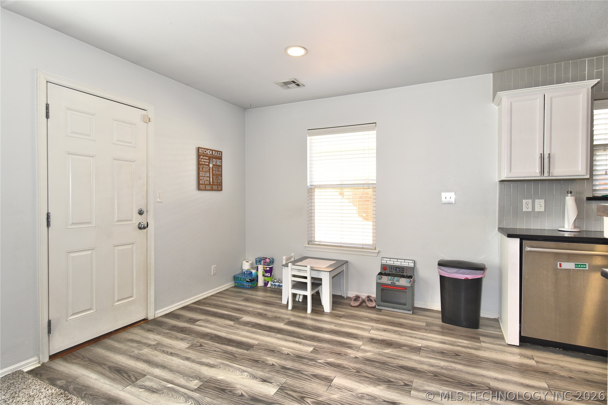 2021 E Concord Street Property Photo 12