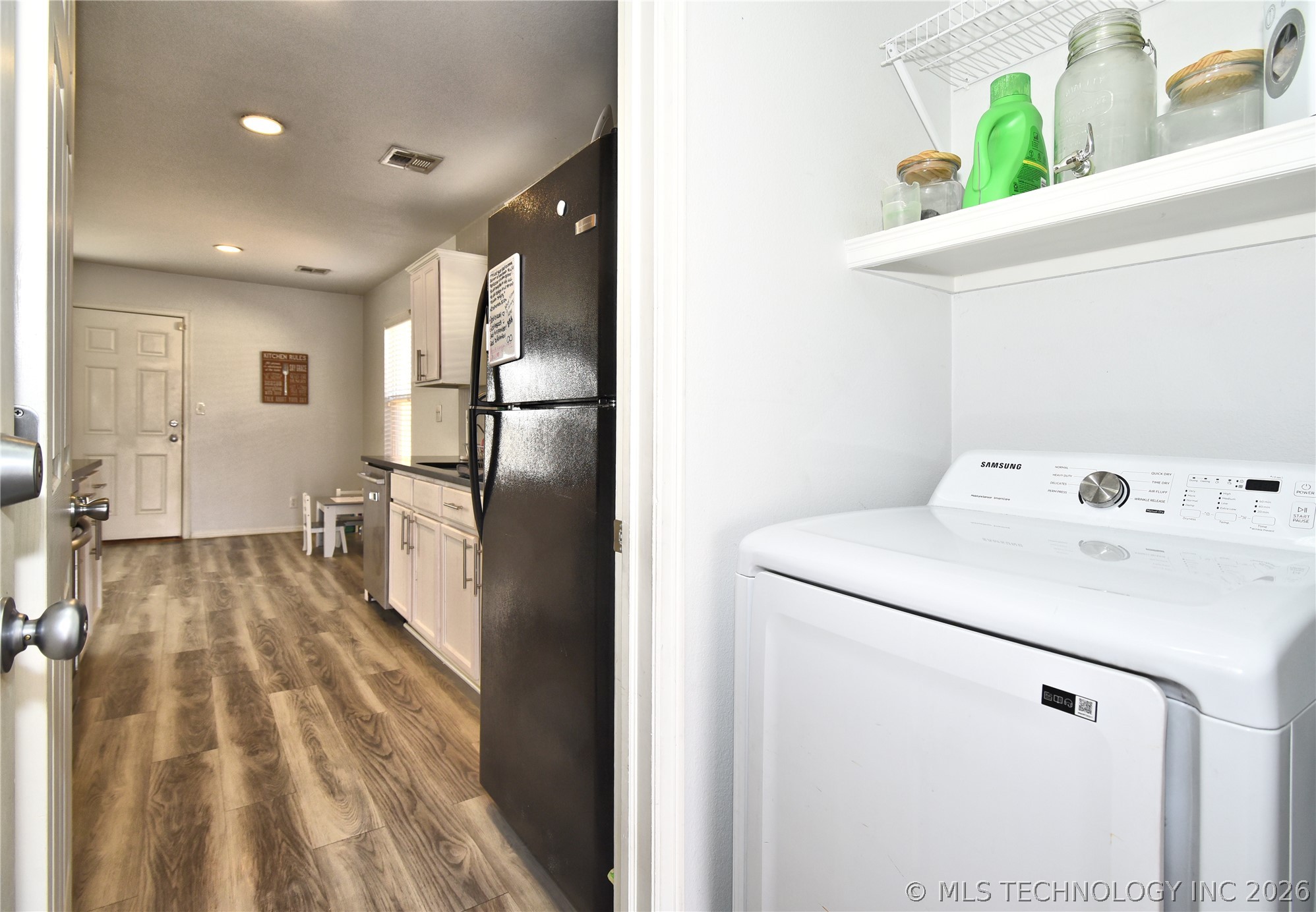 2021 E Concord Street Property Photo 13