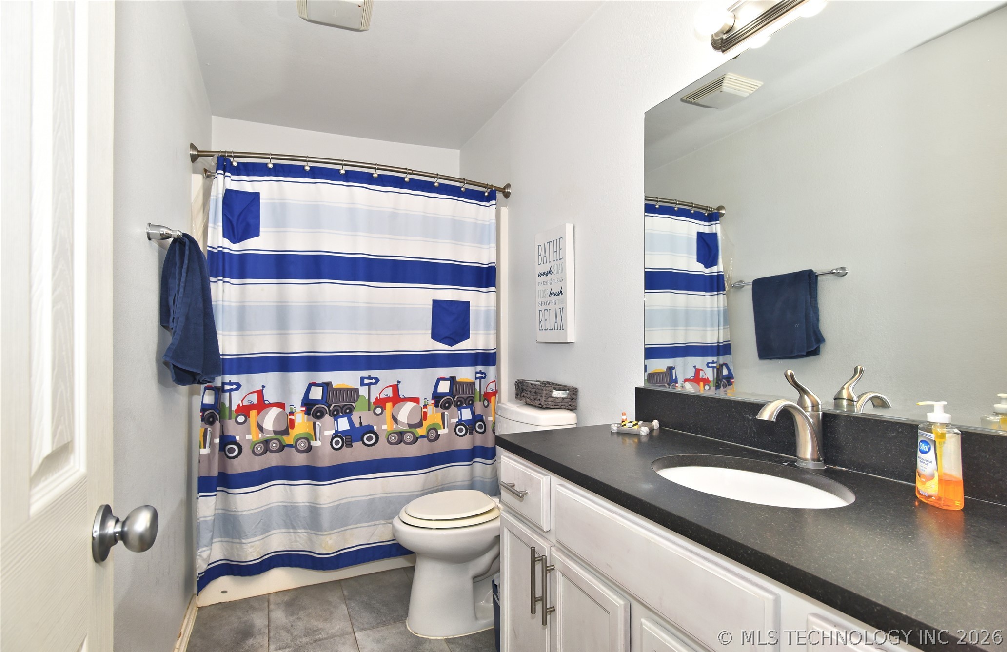 2021 E Concord Street Property Photo 22