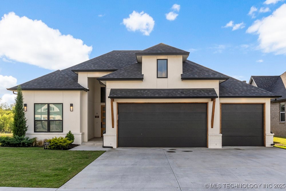 13722 S 20th Place E Property Photo 11