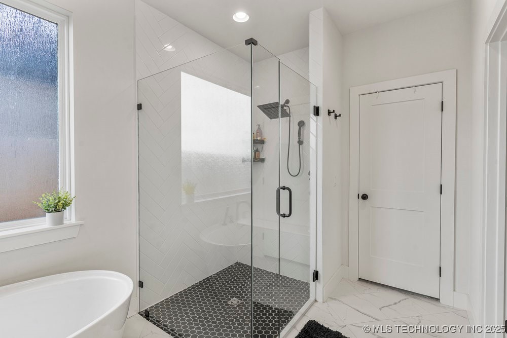 13722 S 20th Place E Property Photo 41