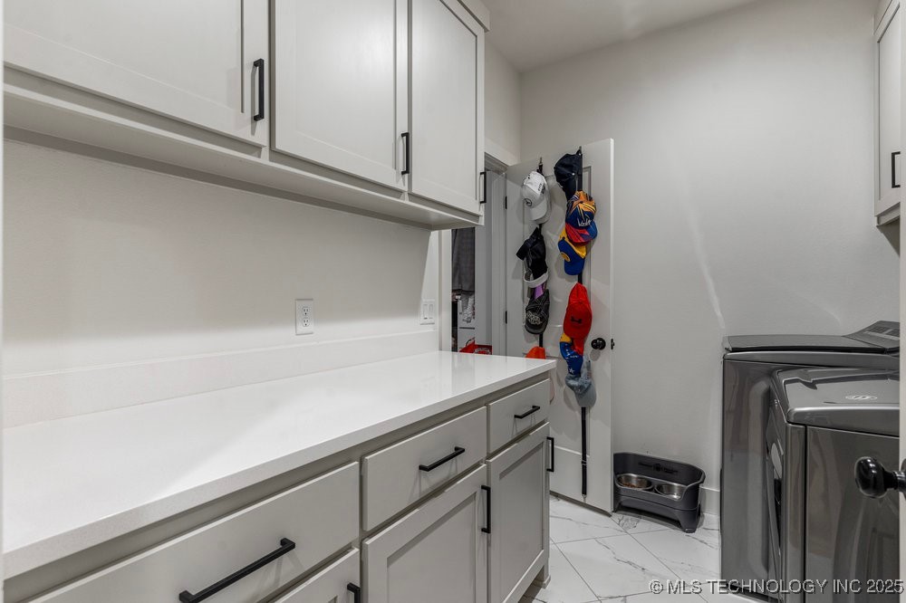 13722 S 20th Place E Property Photo 46