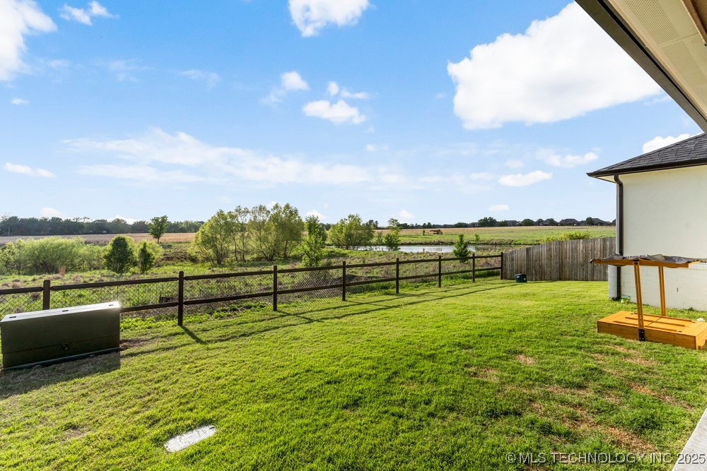 13722 S 20th Place E Property Photo 53