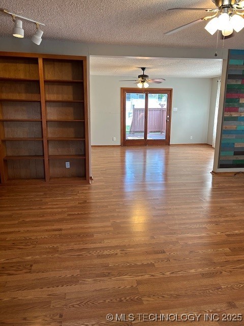 804 W Taliaferro Property Photo 7