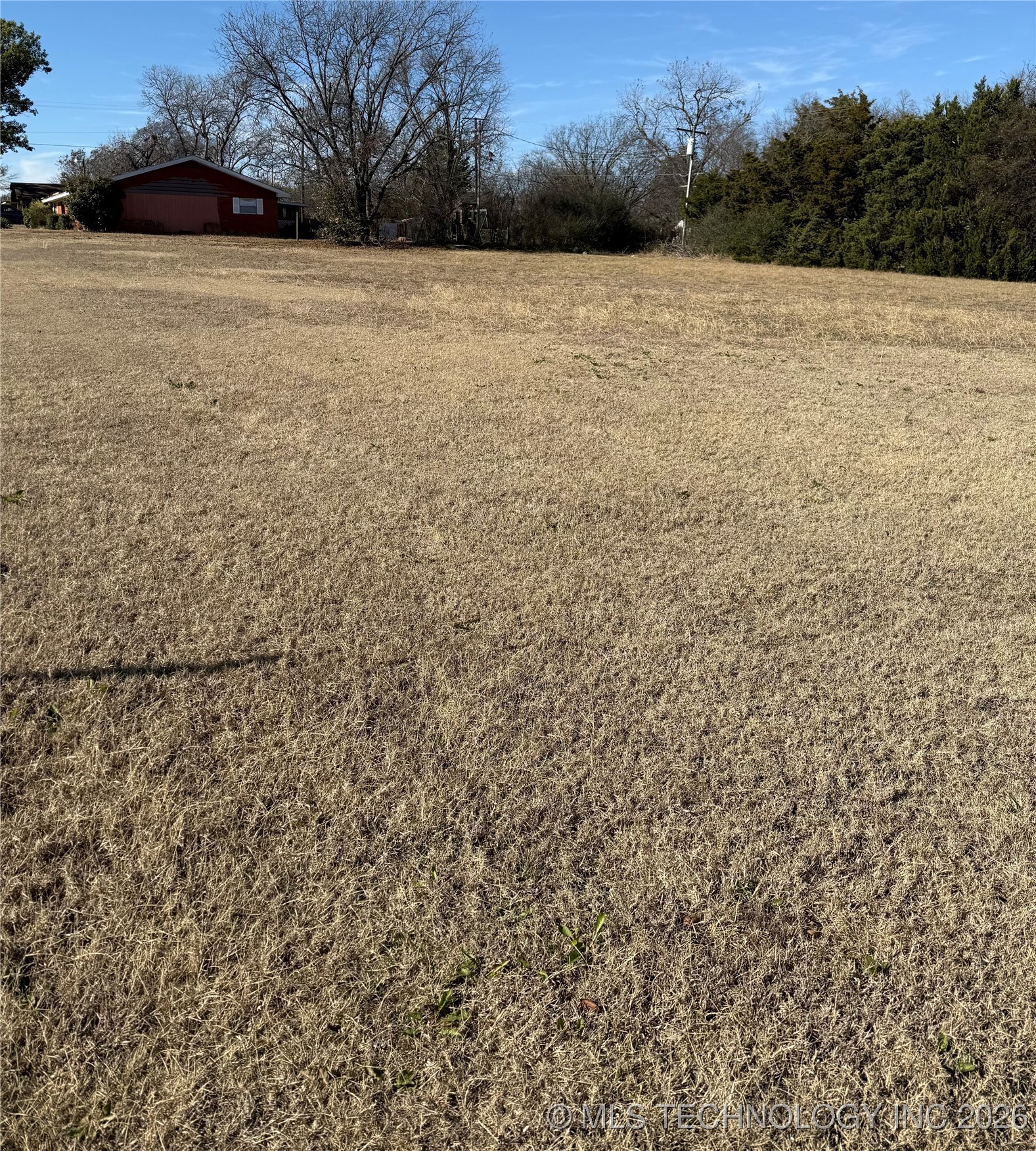 2805 N Commerce Street Property Photo 3